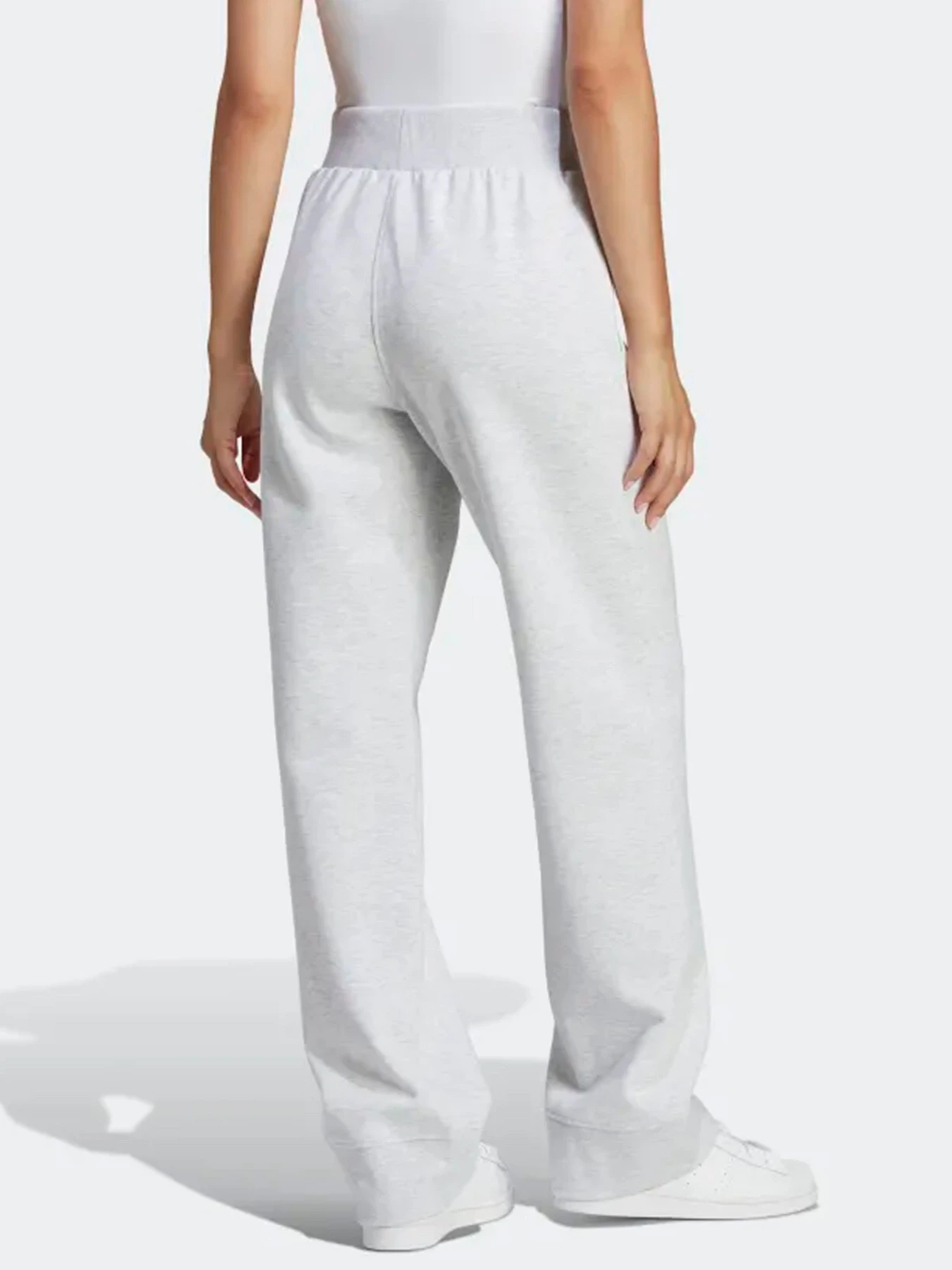 Брюки Adidas модель IC5258 Брюки Adidas модель IC5258 Фото