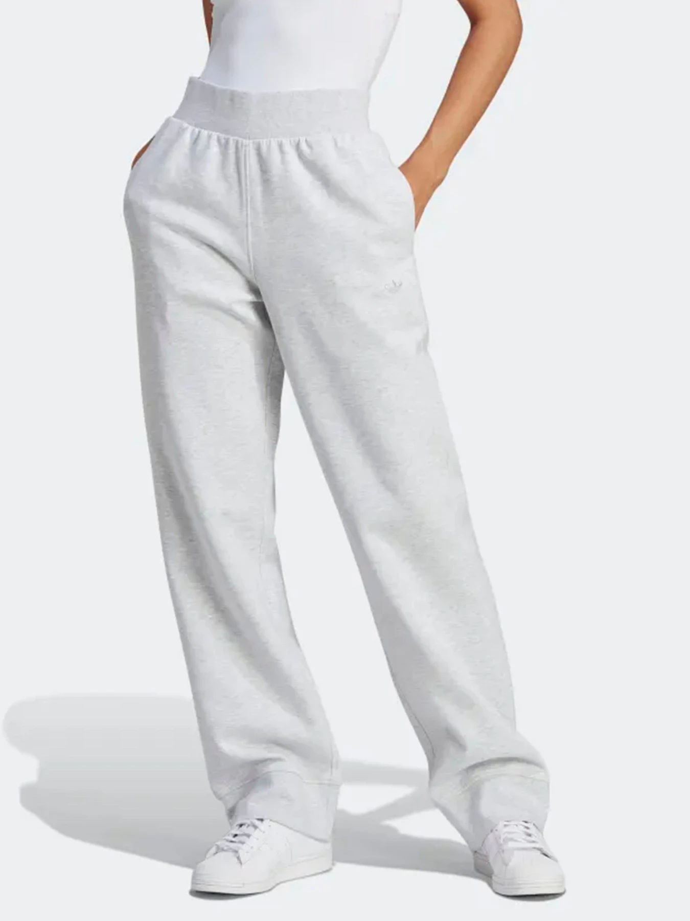 Брюки Adidas модель IC5258 Брюки Adidas модель IC5258 Фото