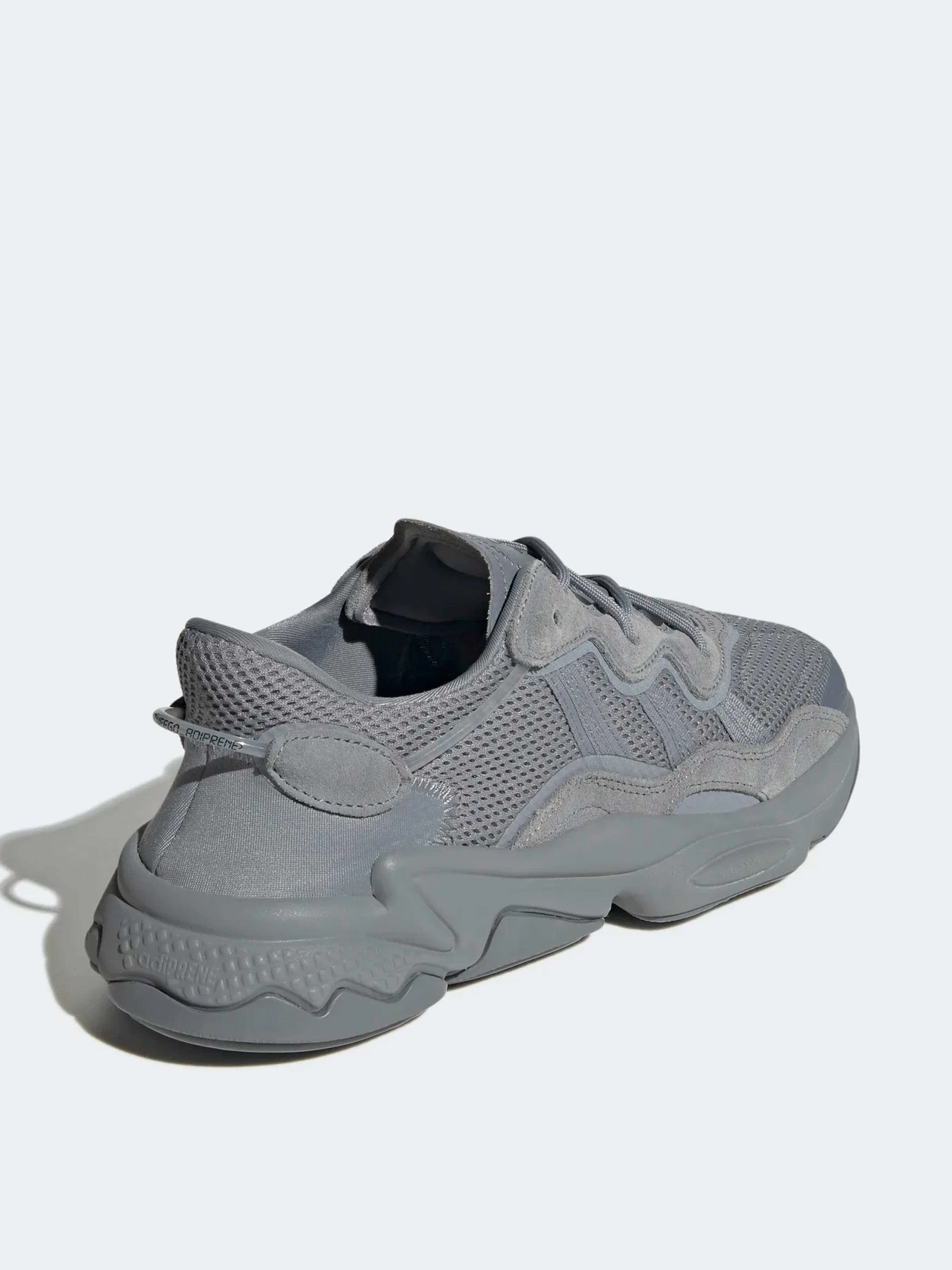 Кроссовки Adidas модель GW4671 Кроссовки Adidas модель GW4671 Фото
