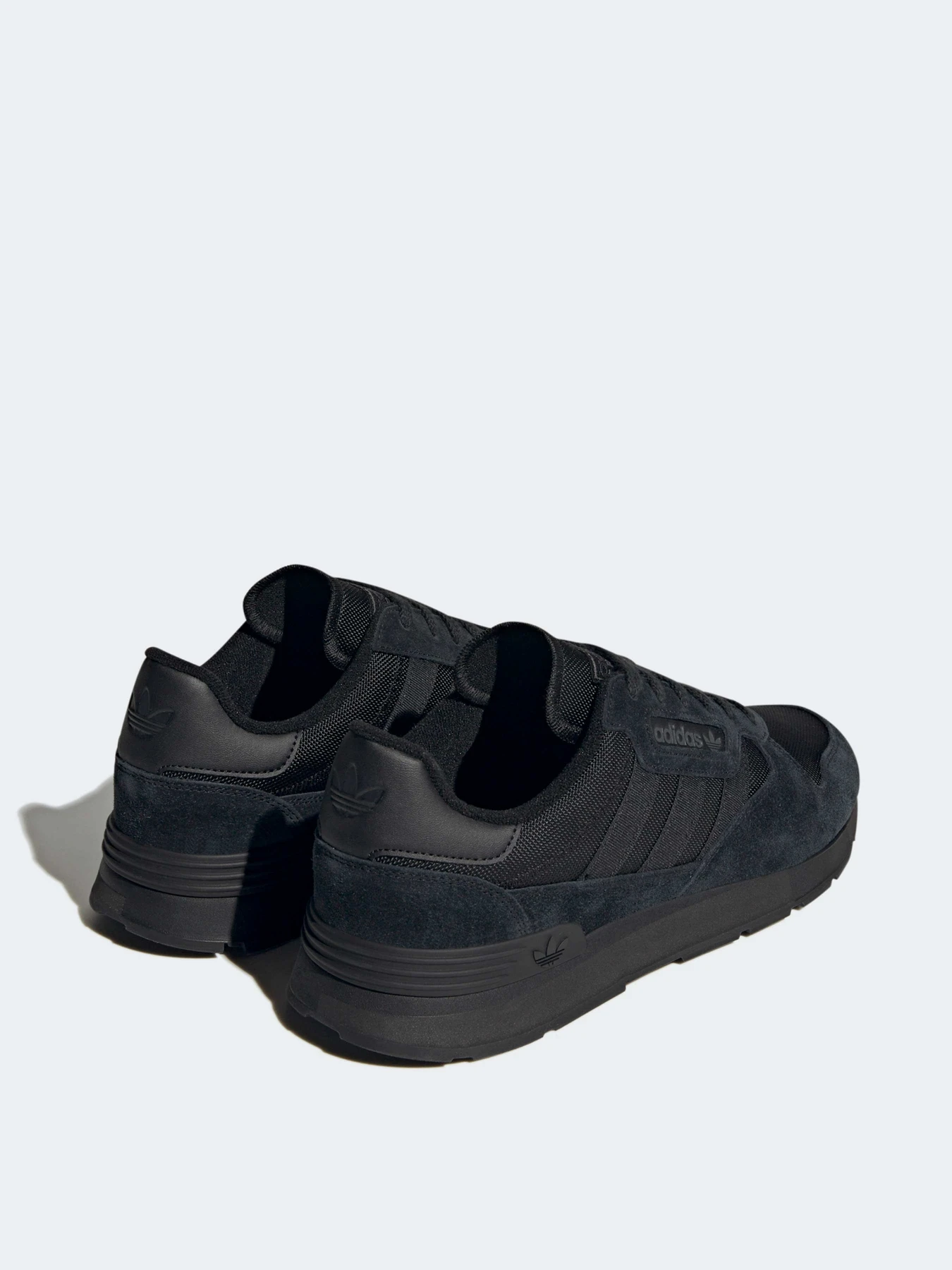 Кроссовки Adidas модель GY0047 Кроссовки Adidas модель GY0047 Фото