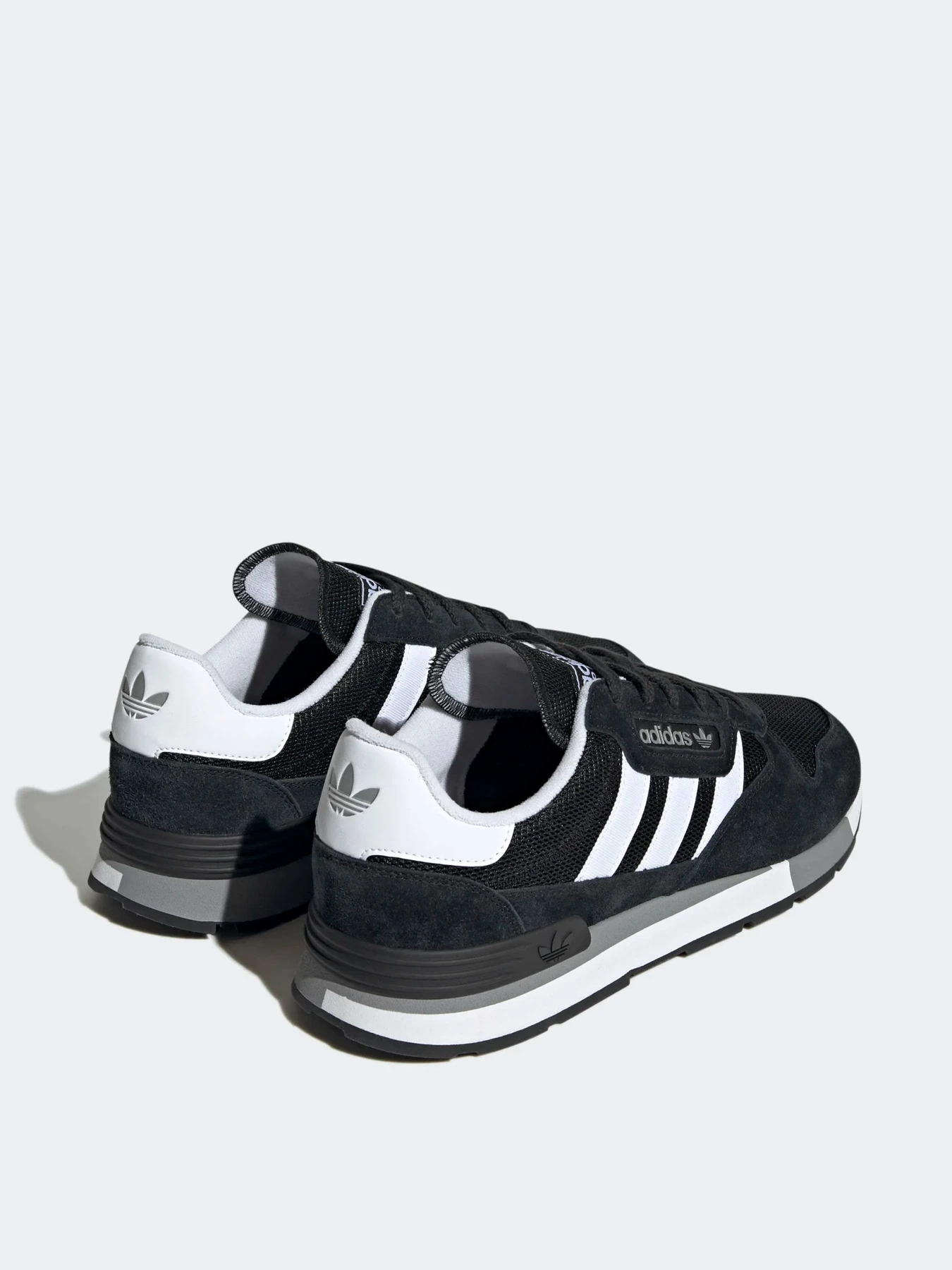 Кроссовки Adidas модель GY0051 Кроссовки Adidas модель GY0051 Фото