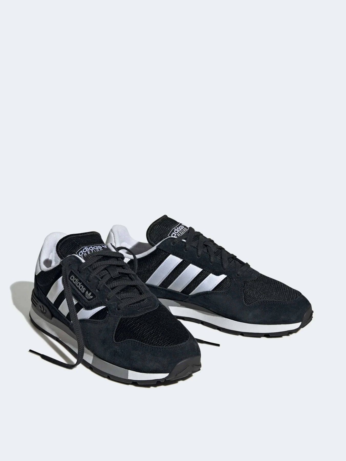 Кроссовки Adidas модель GY0051 Кроссовки Adidas модель GY0051 Фото