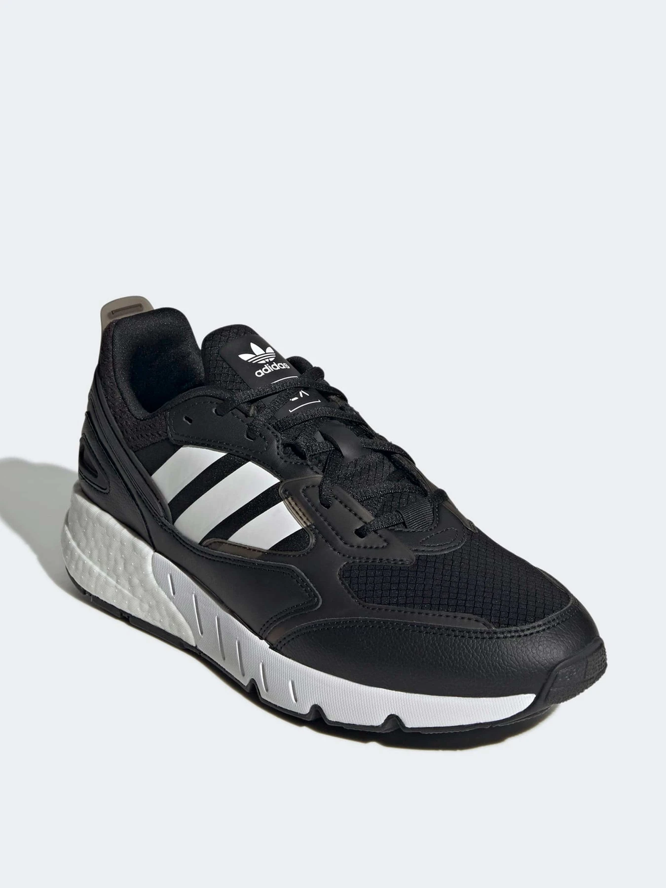 Кроссовки Adidas модель GZ3551 Кроссовки Adidas модель GZ3551 Фото