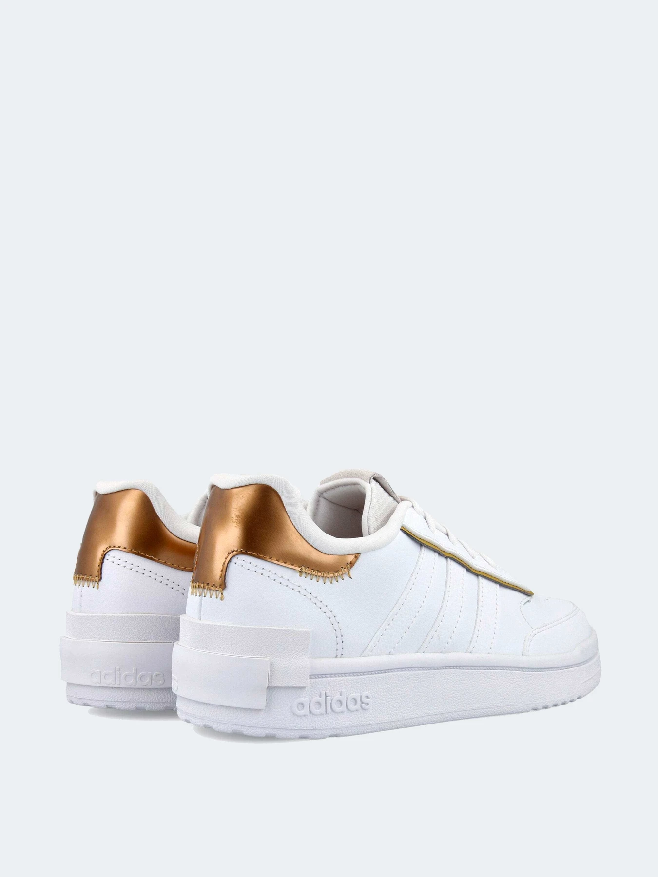 Кроссовки Adidas модель H03741 Кроссовки Adidas модель H03741 Фото