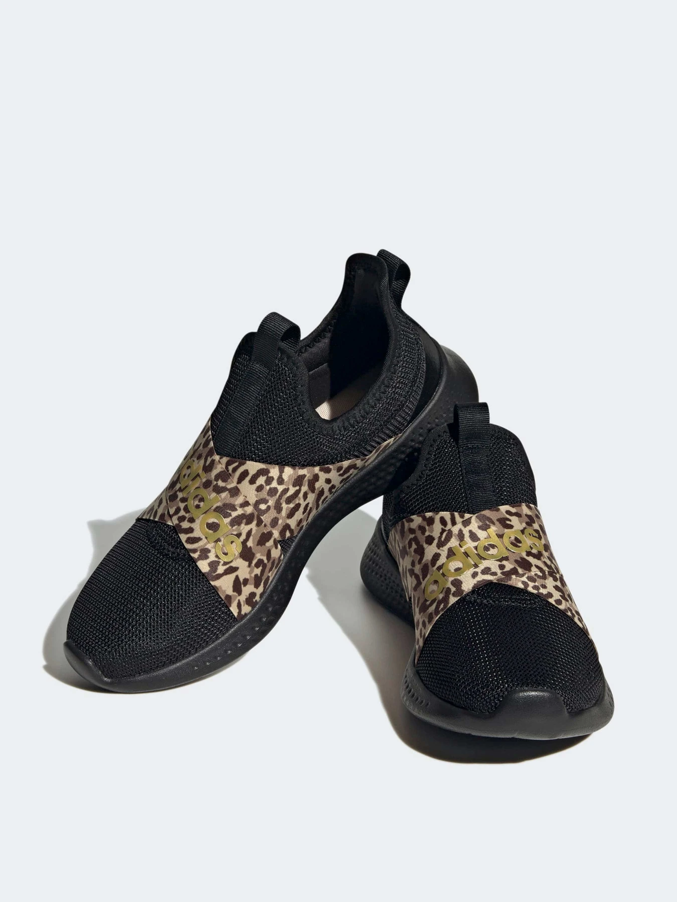 Кроссовки Adidas модель HP6241 Кроссовки Adidas модель HP6241 Фото