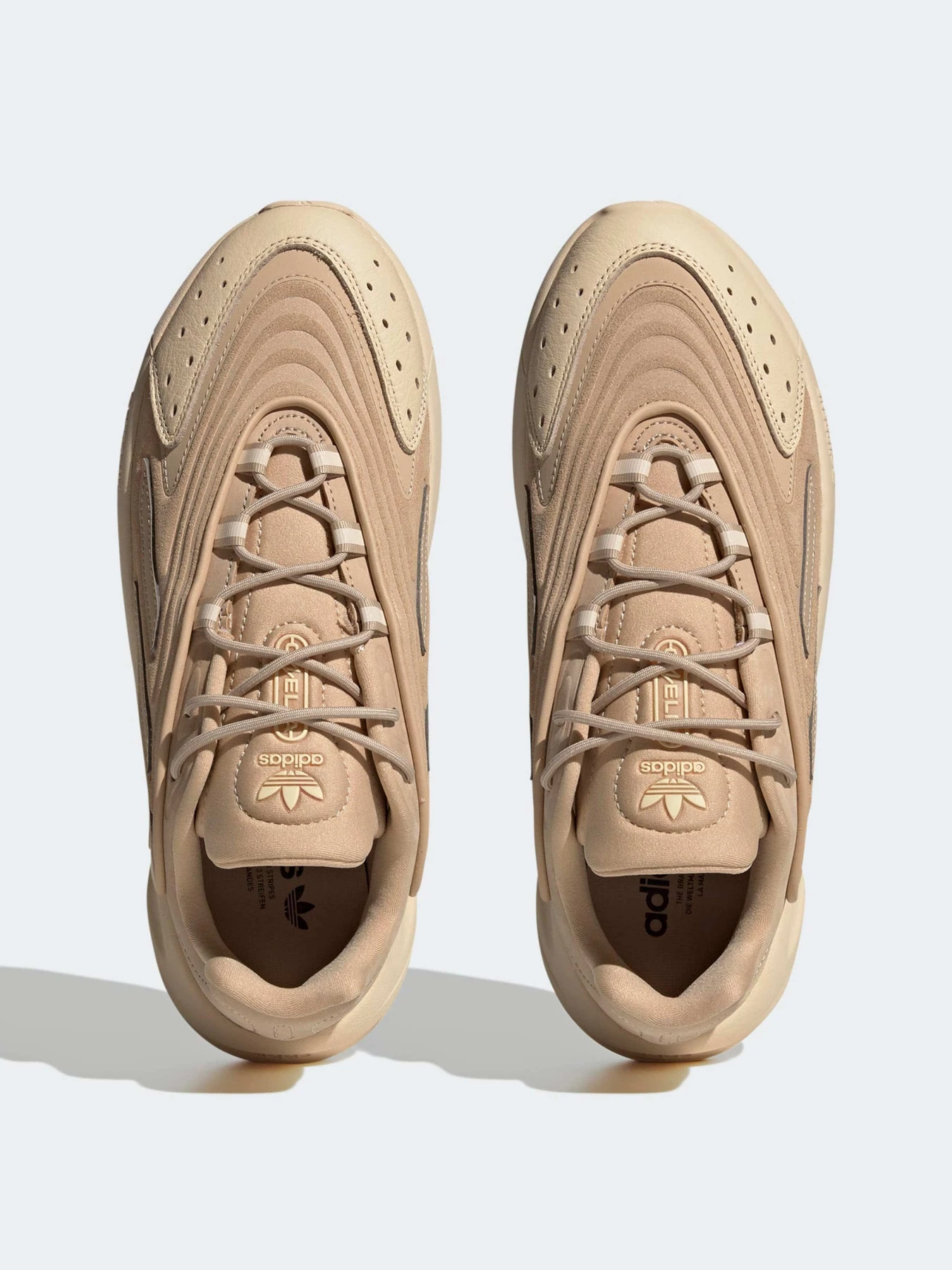 Кроссовки Adidas модель HP6356 Кроссовки Adidas модель HP6356 Фото