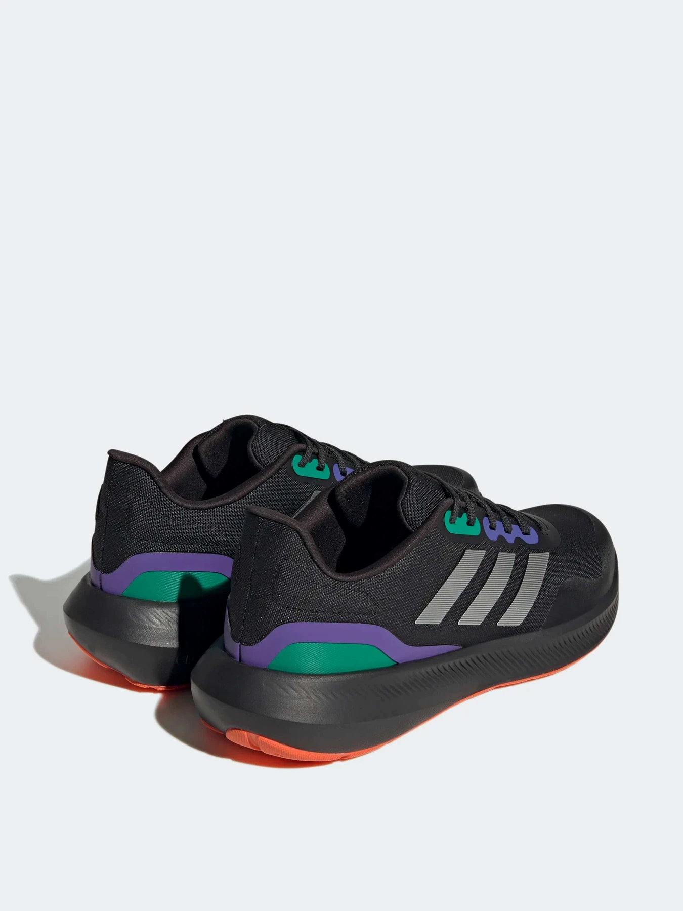 Кроссовки Adidas модель HP7570 Кроссовки Adidas модель HP7570 Фото