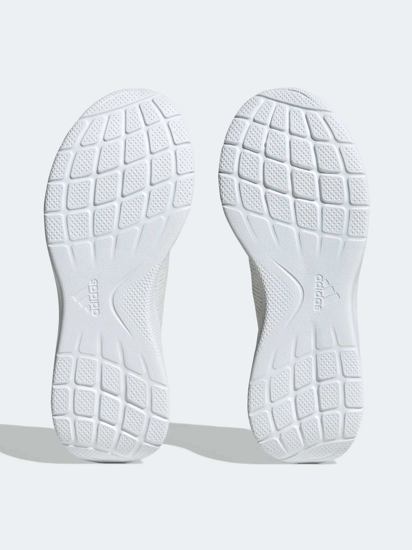 Кроссовки Adidas модель HP9879 Кроссовки Adidas модель HP9879 Фото