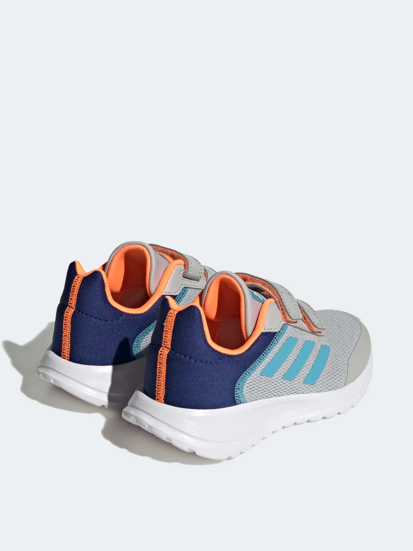 Кроссовки Adidas модель HQ1269 Кроссовки Adidas модель HQ1269 Фото