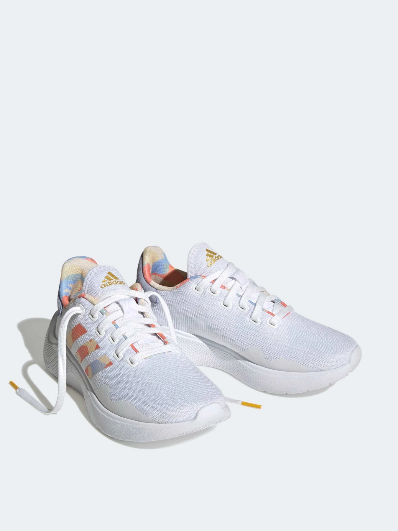 Кроссовки Adidas модель HQ1725 Кроссовки Adidas модель HQ1725 Фото