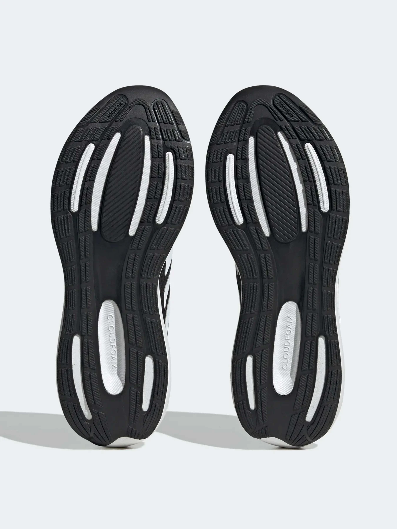 Кроссовки Adidas модель HQ3790 Кроссовки Adidas модель HQ3790 Фото