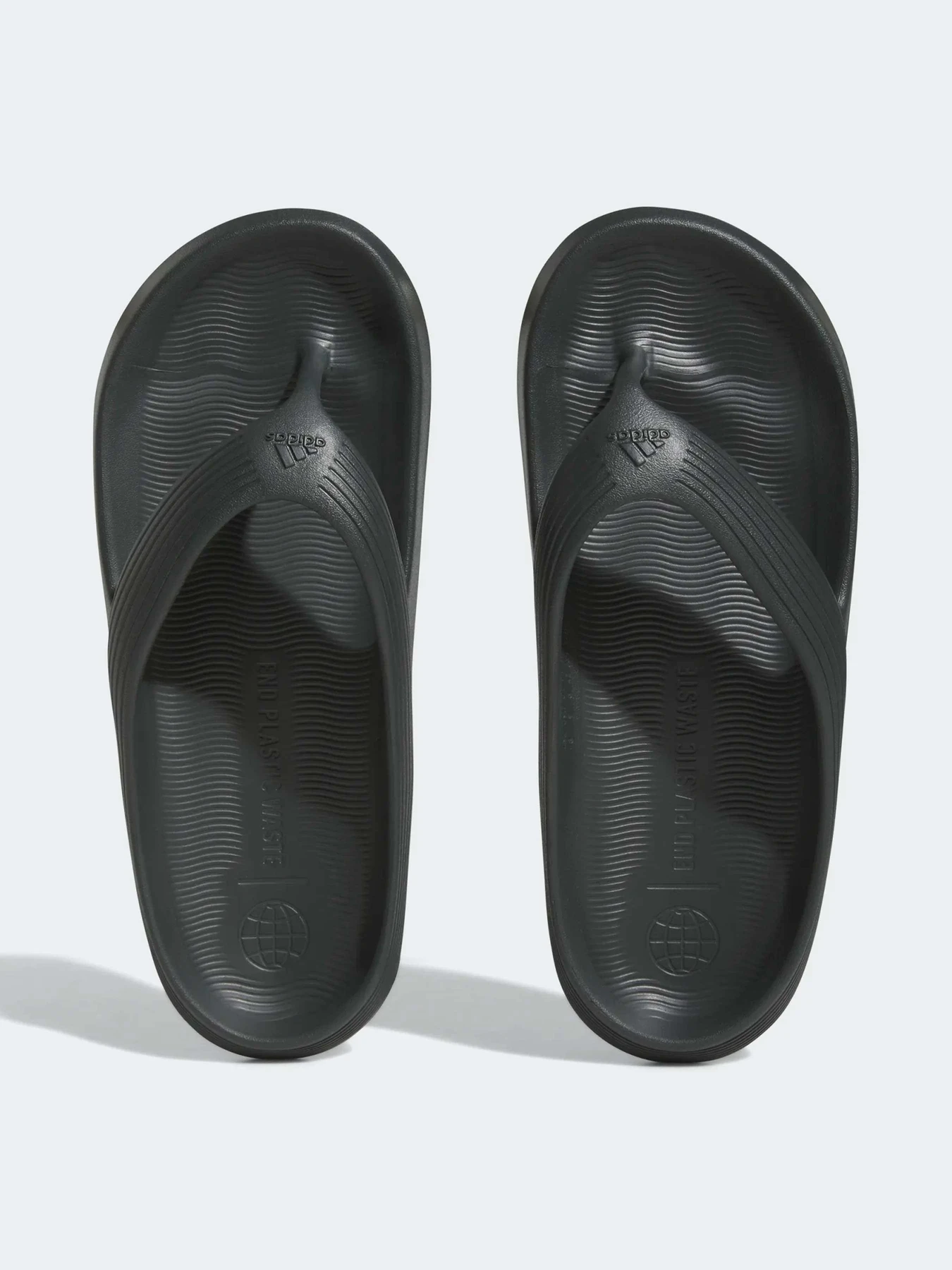 Шлёпанцы Adidas модель HQ9921 Шлёпанцы Adidas модель HQ9921 Фото
