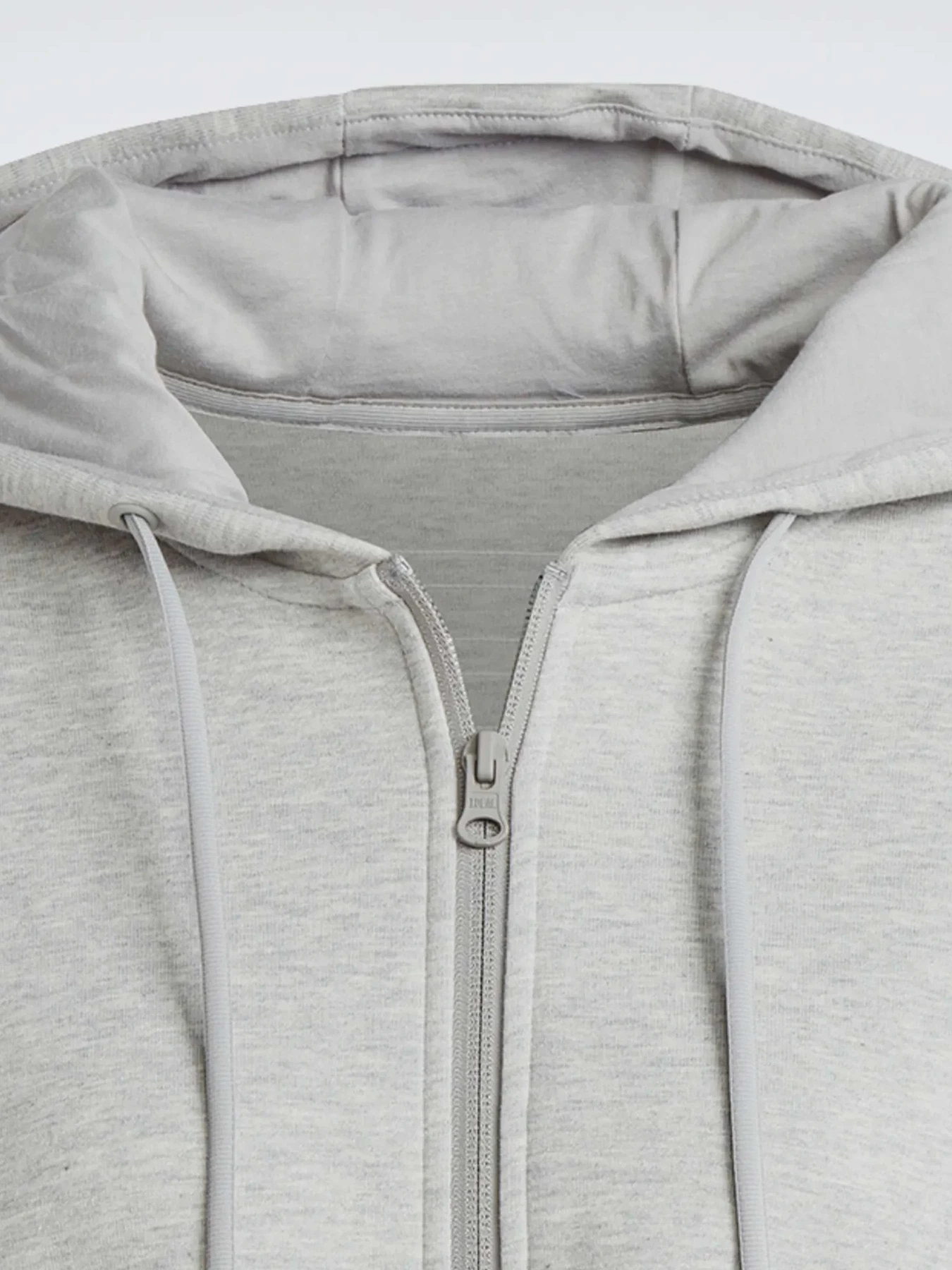 Худи и свитшоты Adidas модель IB8511 Худи и свитшоты Adidas модель IB8511 Фото