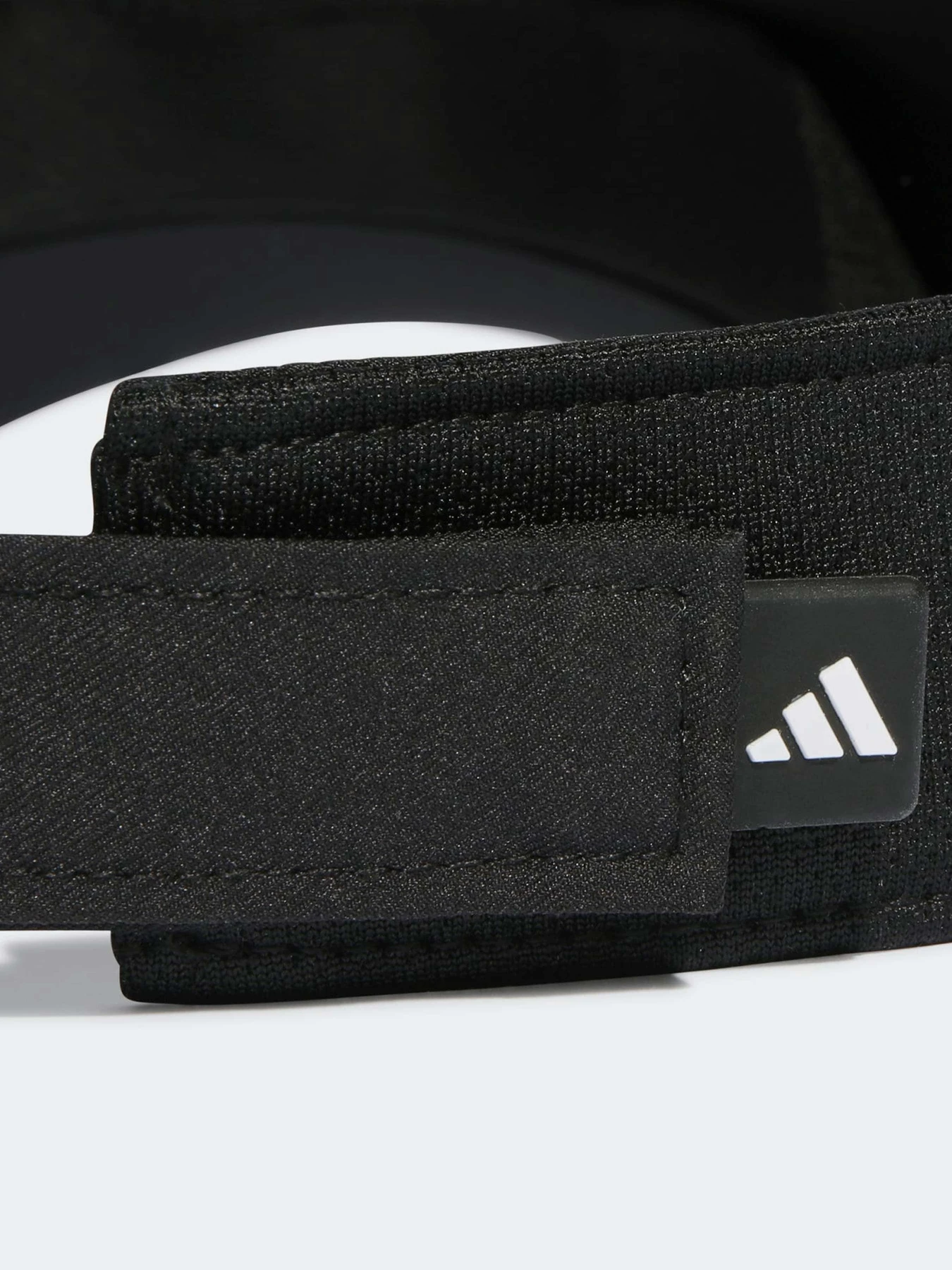 Шапки и кепки Adidas модель IC6519 Шапки и кепки Adidas модель IC6519 Фото