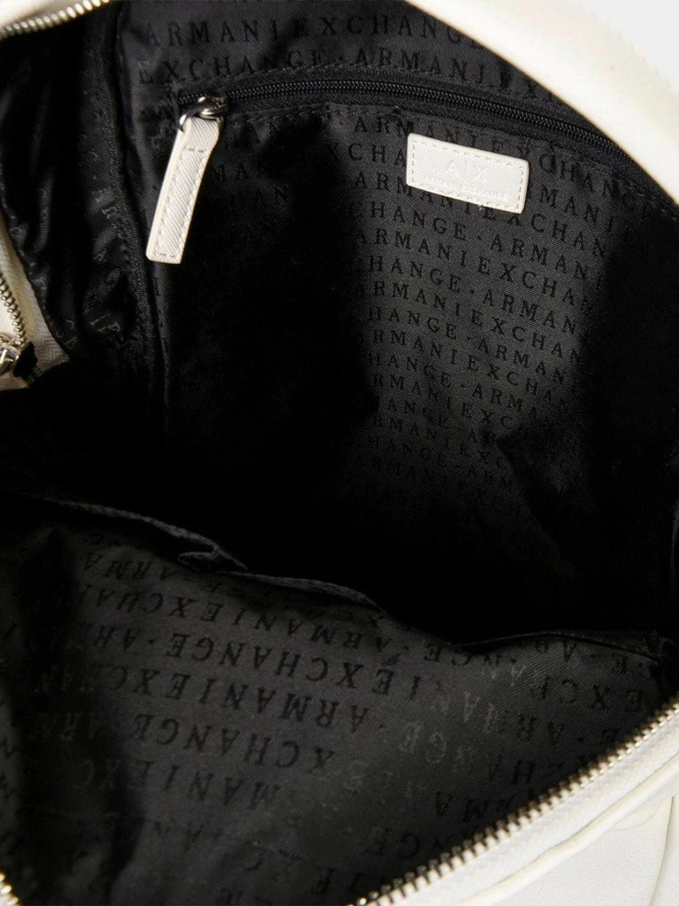 Рюкзаки Armani Exchange модель 942937-0P198-00010 Рюкзаки Armani Exchange модель 942937-0P198-00010 Фото