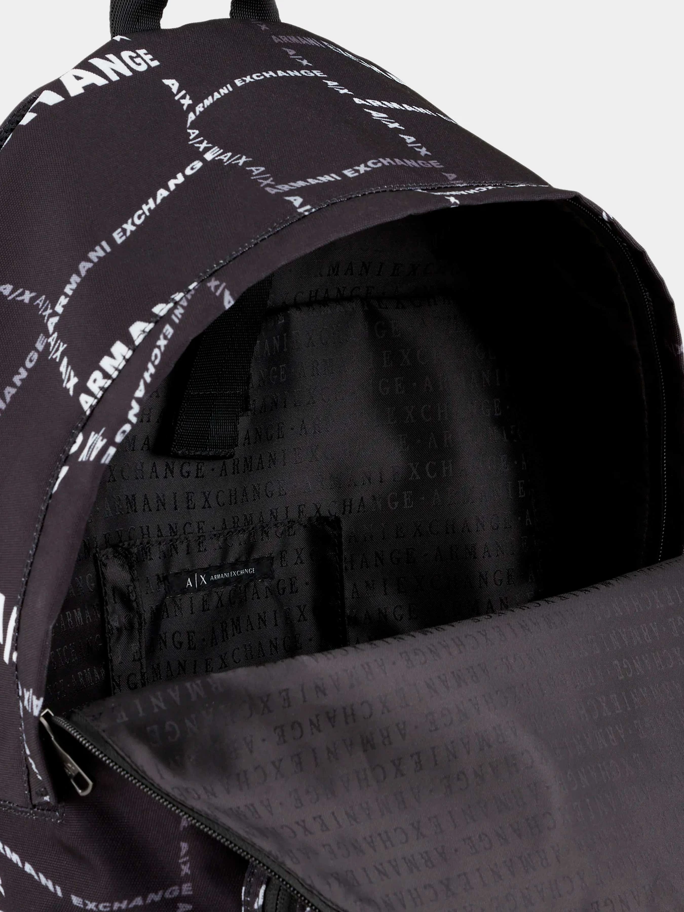 Рюкзаки Armani Exchange модель 952506-3R841-00121 Рюкзаки Armani Exchange модель 952506-3R841-00121 Фото