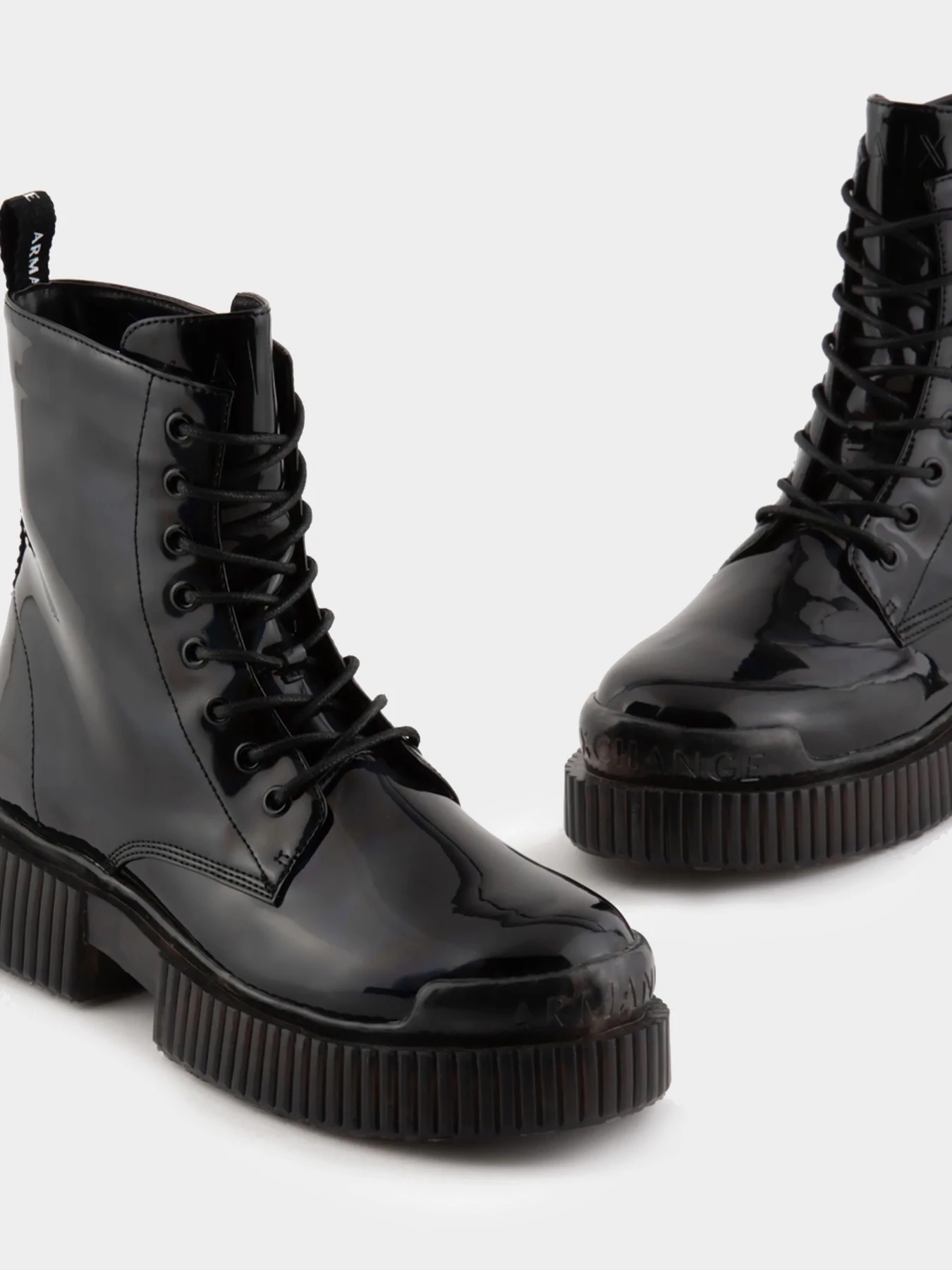 Ботинки и сапоги Armani Exchange модель XDM007-XV638-S266 Ботинки и сапоги Armani Exchange модель XDM007-XV638-S266 Фото