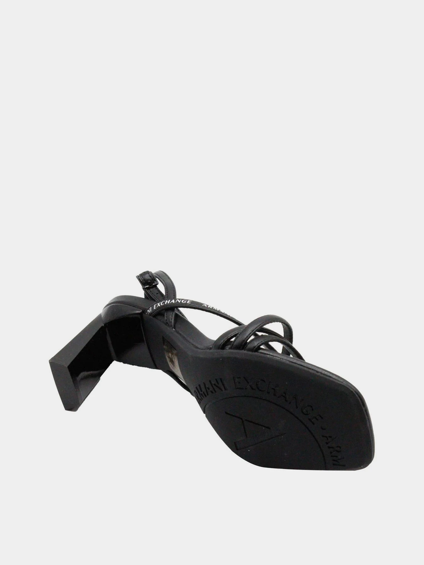 Сандалии Armani Exchange модель XDP033-XV688-00002 Фото