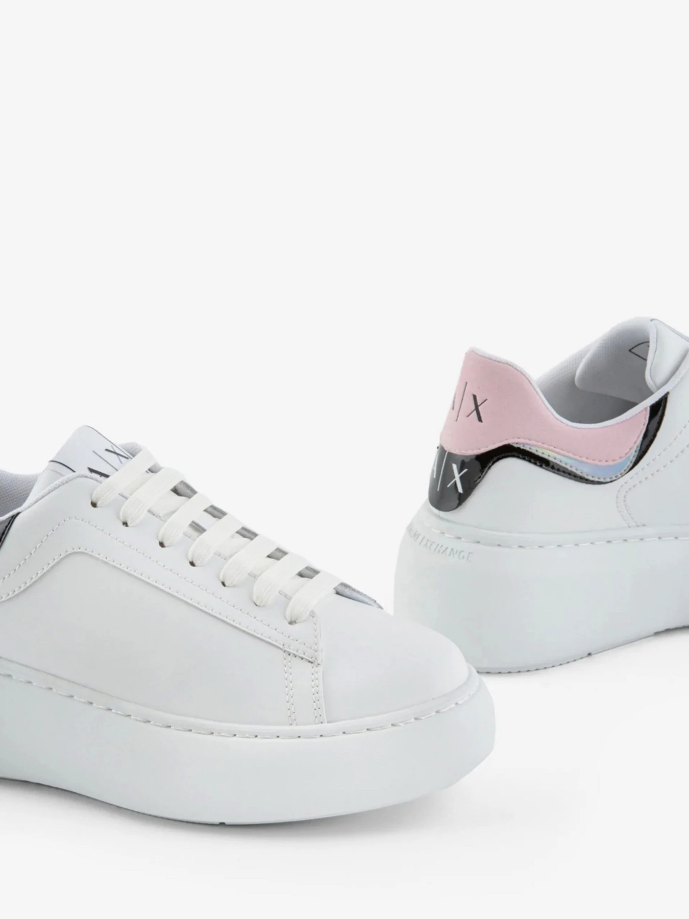 Кроссовки Armani Exchange модель XDX108-XV635-00152 Фото
