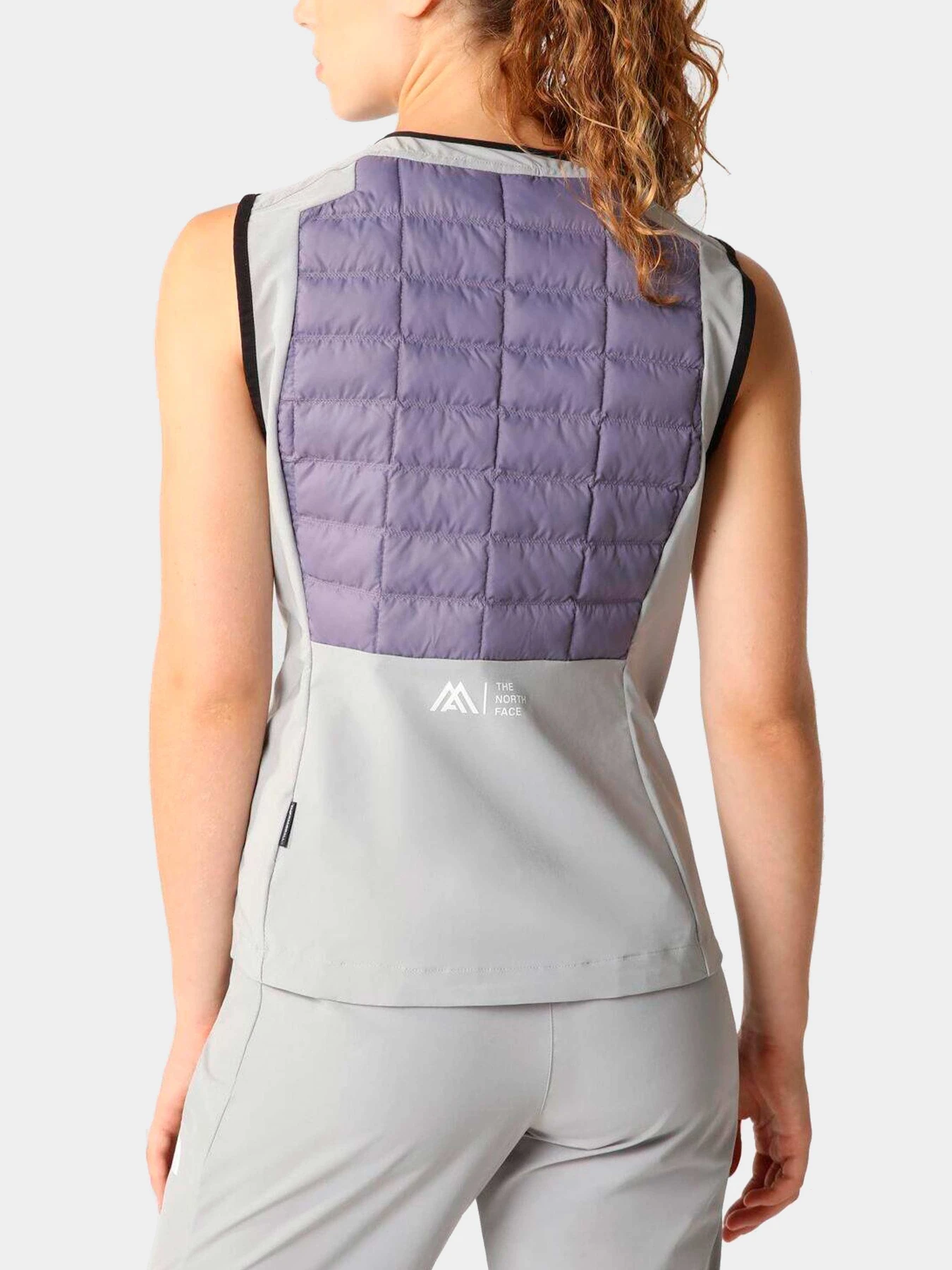 Куртки и дубленки The North Face модель NF0A8255IJ11 Куртки и дубленки The North Face модель NF0A8255IJ11 Фото