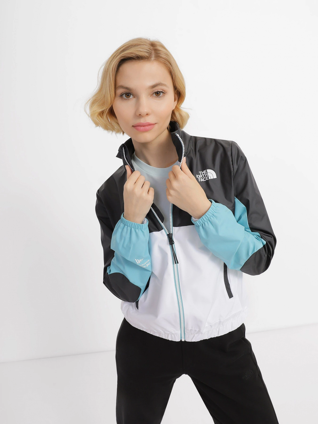 Куртки и дубленки The North Face модель NF0A825DIKF1 Куртки и дубленки The North Face модель NF0A825DIKF1 Фото