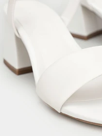 Босоножки Tamaris модель 1-1-28398-20-117 Фото