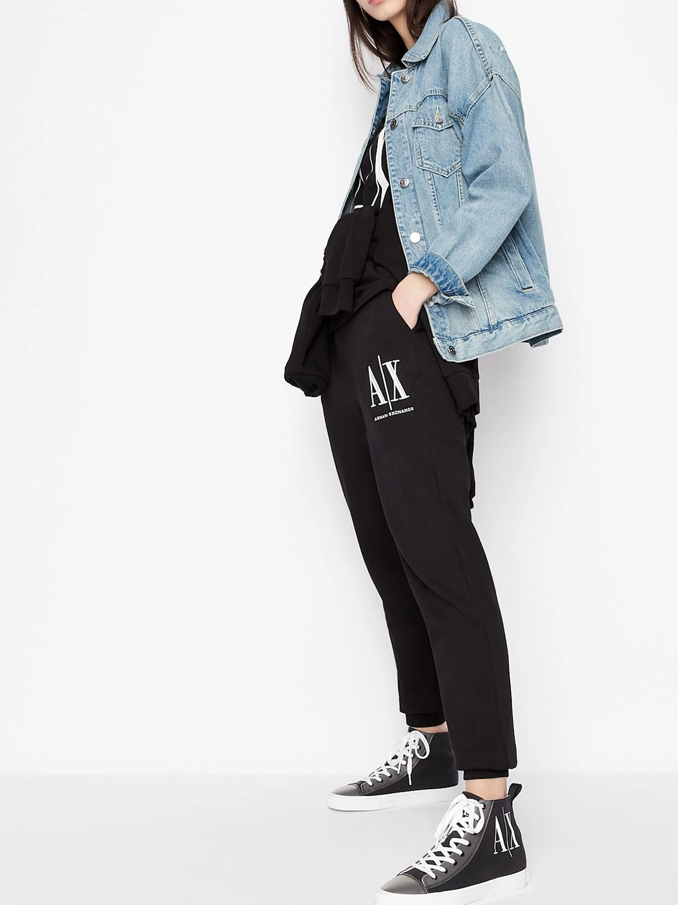 Футболки и поло Armani Exchange модель 8NYTCX-YJG3Z-1200 Фото