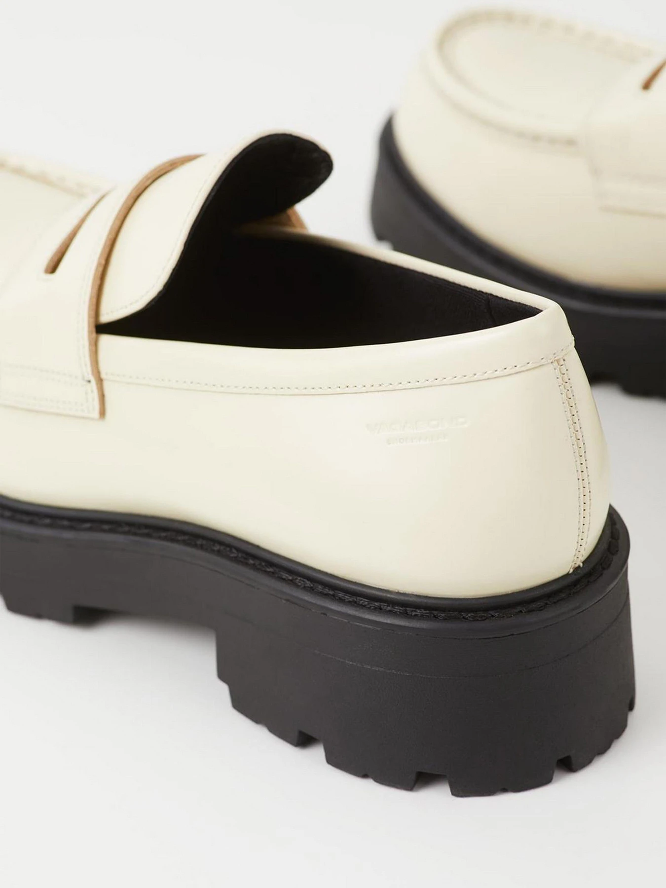 Туфли и лоферы VAGABOND модель 5049-501-02 Туфли и лоферы VAGABOND модель 5049-501-02 Фото