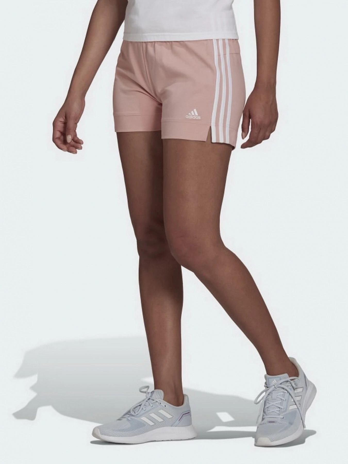 Шорты Adidas модель HD1809 Шорты Adidas модель HD1809 Фото