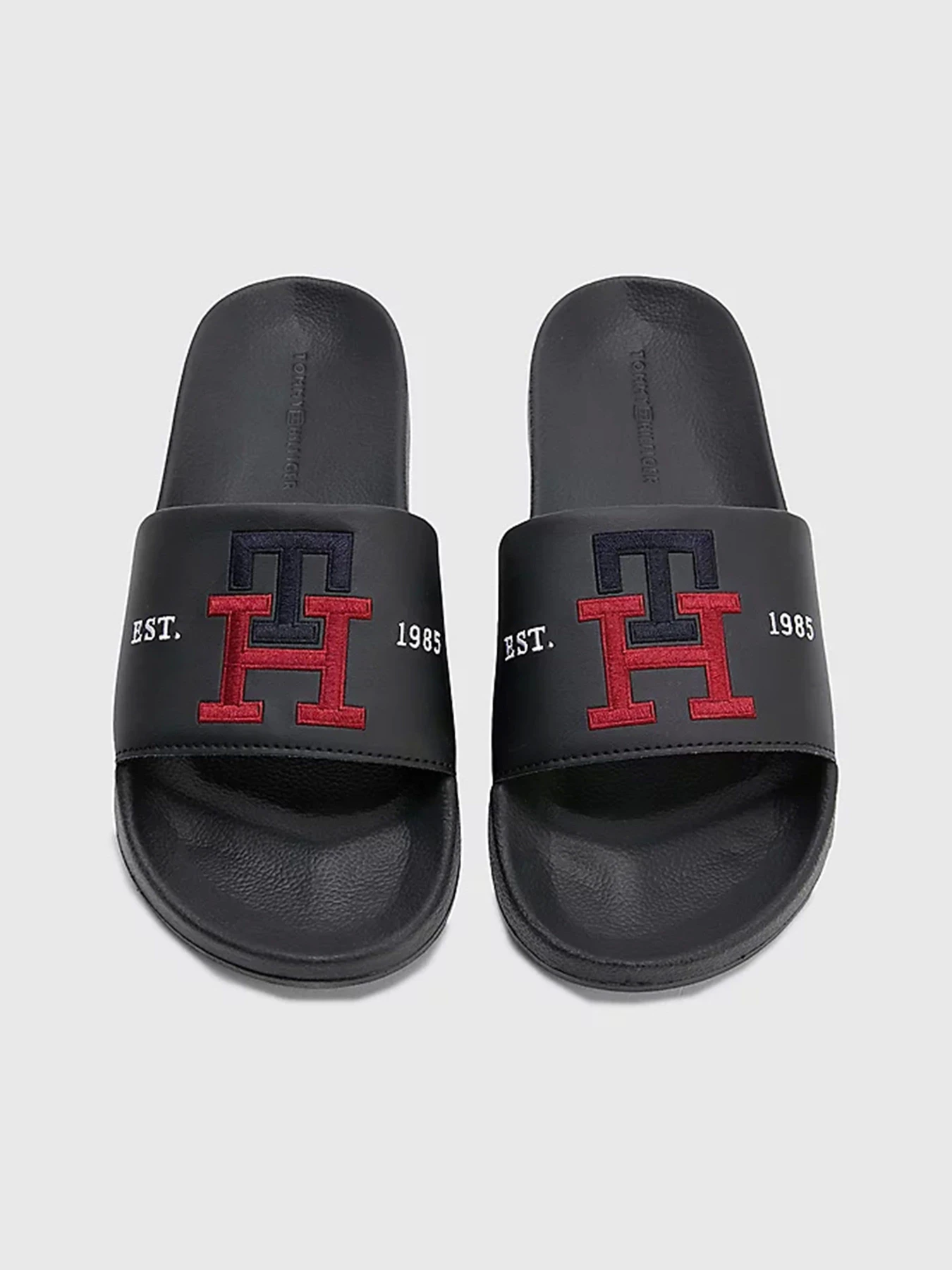 Шлёпанцы Tommy Hilfiger модель FM0FM04465-BDS Фото