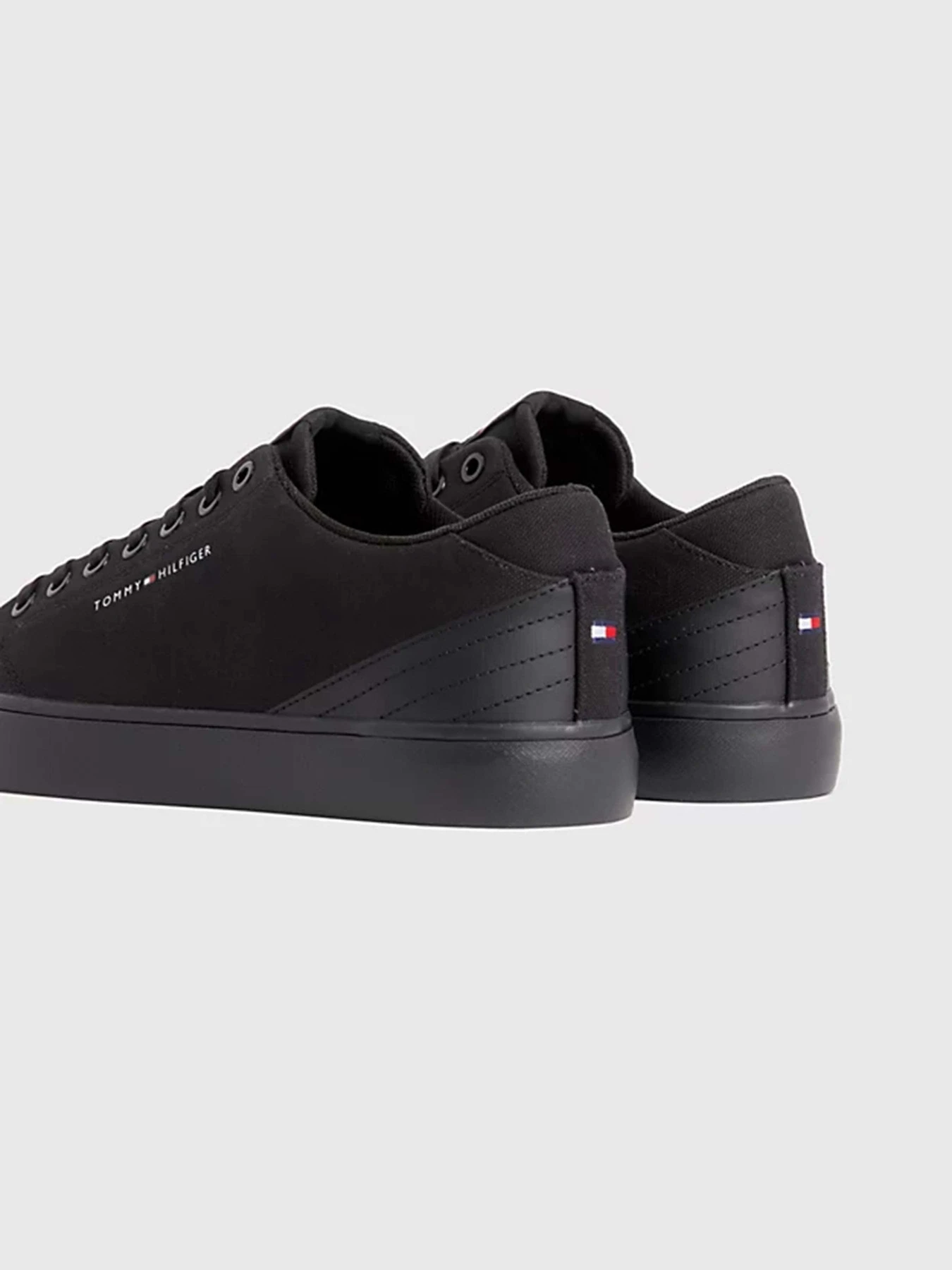 Кеды Tommy Hilfiger модель FM0FM04737-BDS Кеды Tommy Hilfiger модель FM0FM04737-BDS Фото