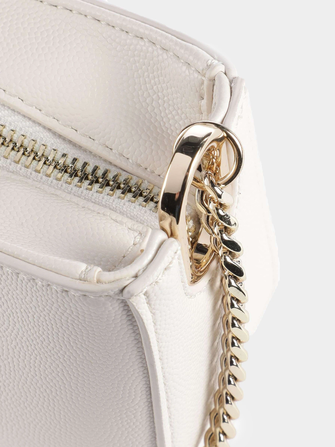 Сумки Tommy Hilfiger модель AW0AW14483-AC0 Сумки Tommy Hilfiger модель AW0AW14483-AC0 Фото