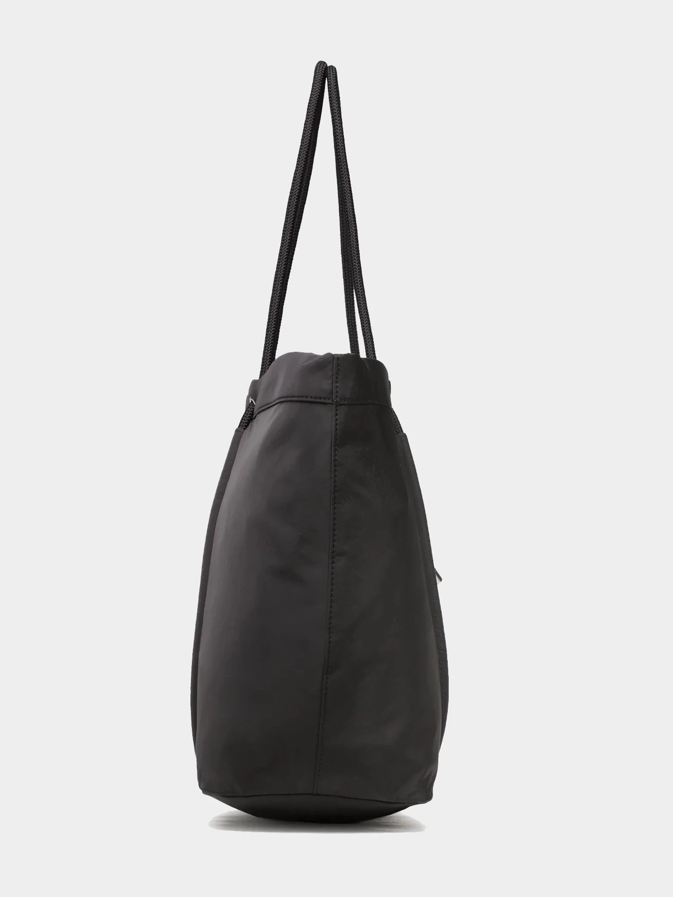 Сумки Tommy Hilfiger модель AW0AW14583-BDS Сумки Tommy Hilfiger модель AW0AW14583-BDS Фото