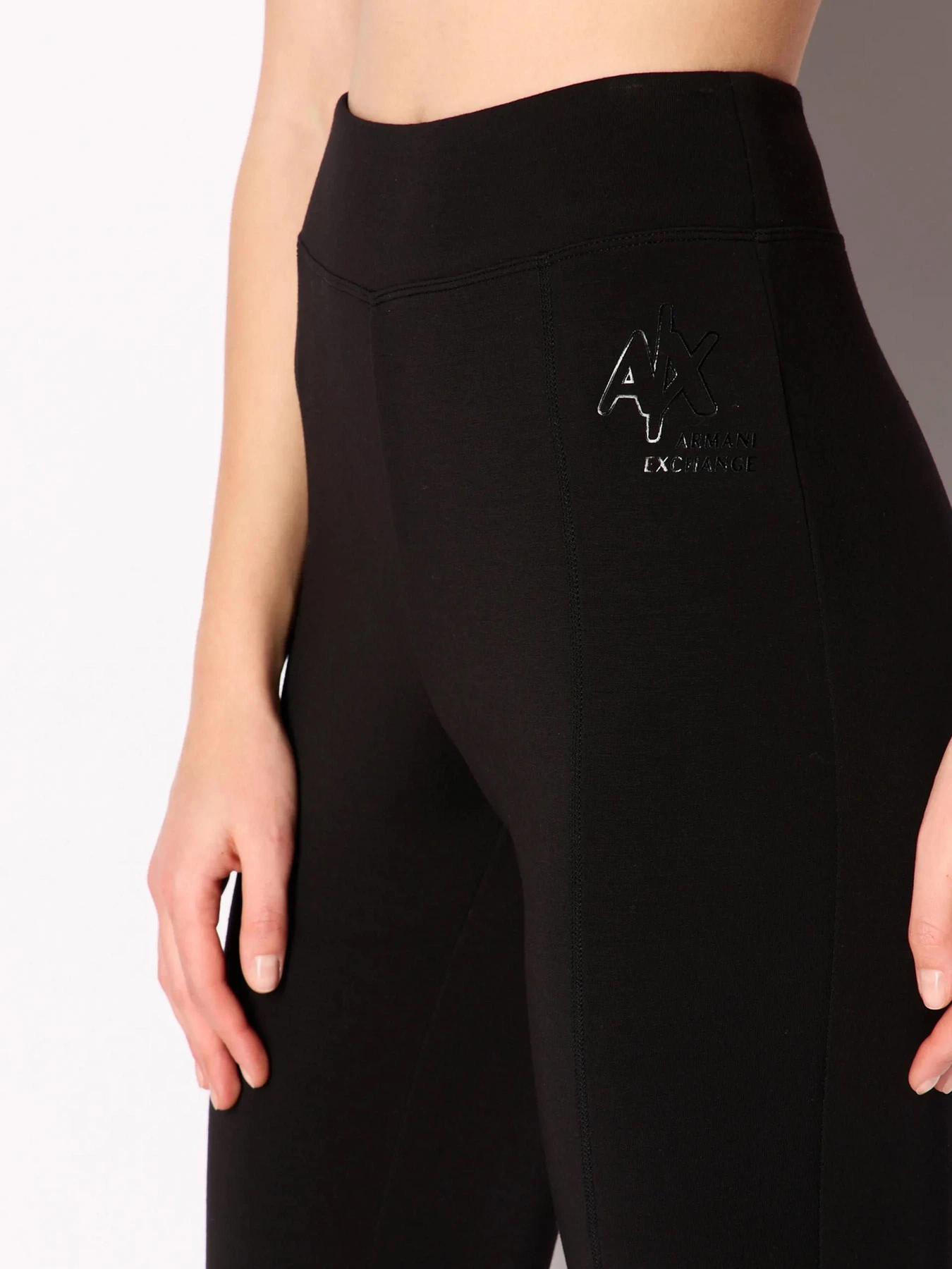 Брюки Armani Exchange модель 3RYP82-YJDDZ-1200 Брюки Armani Exchange модель 3RYP82-YJDDZ-1200 Фото