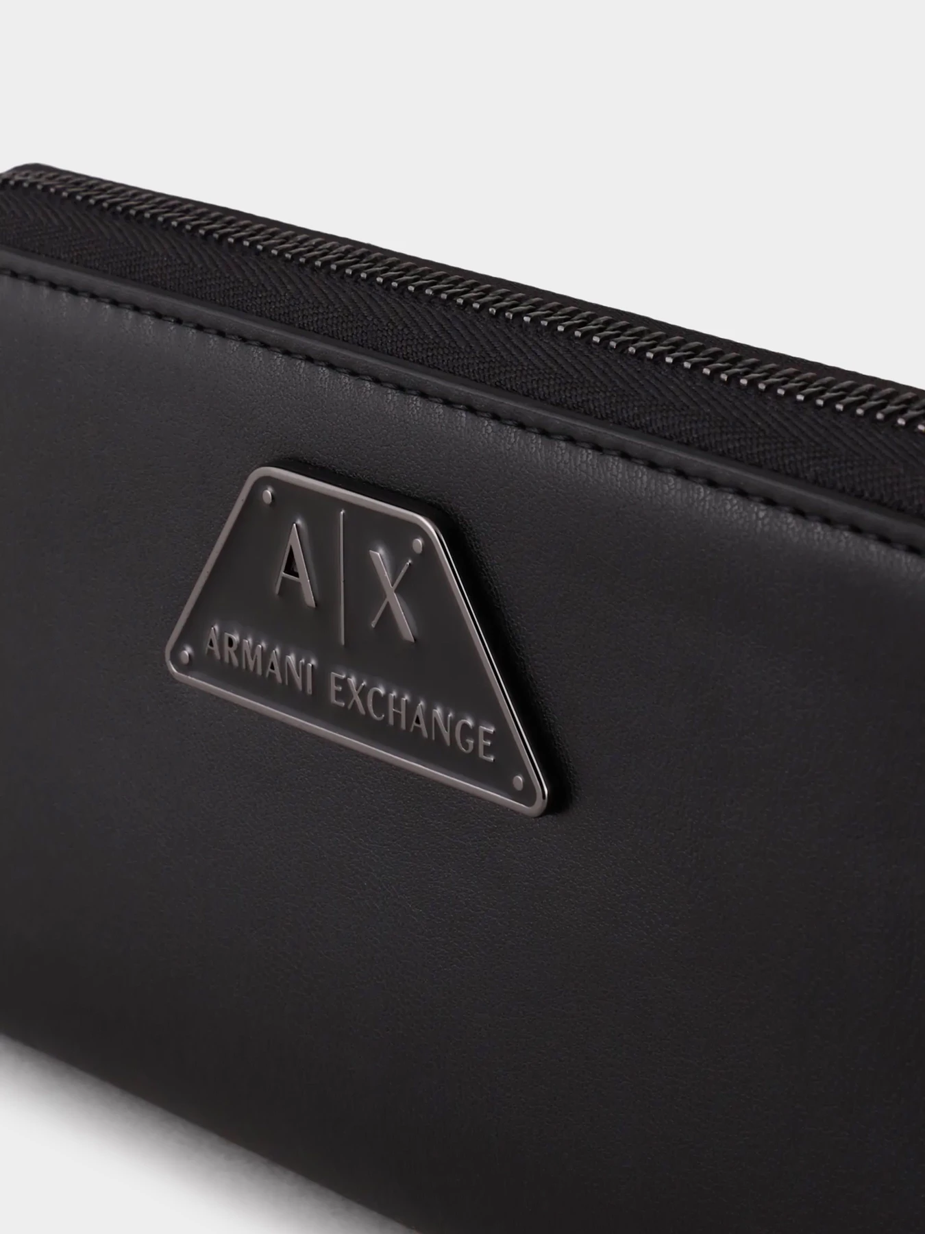 Кошельки Armani Exchange модель 948068-3R784-00020 Фото