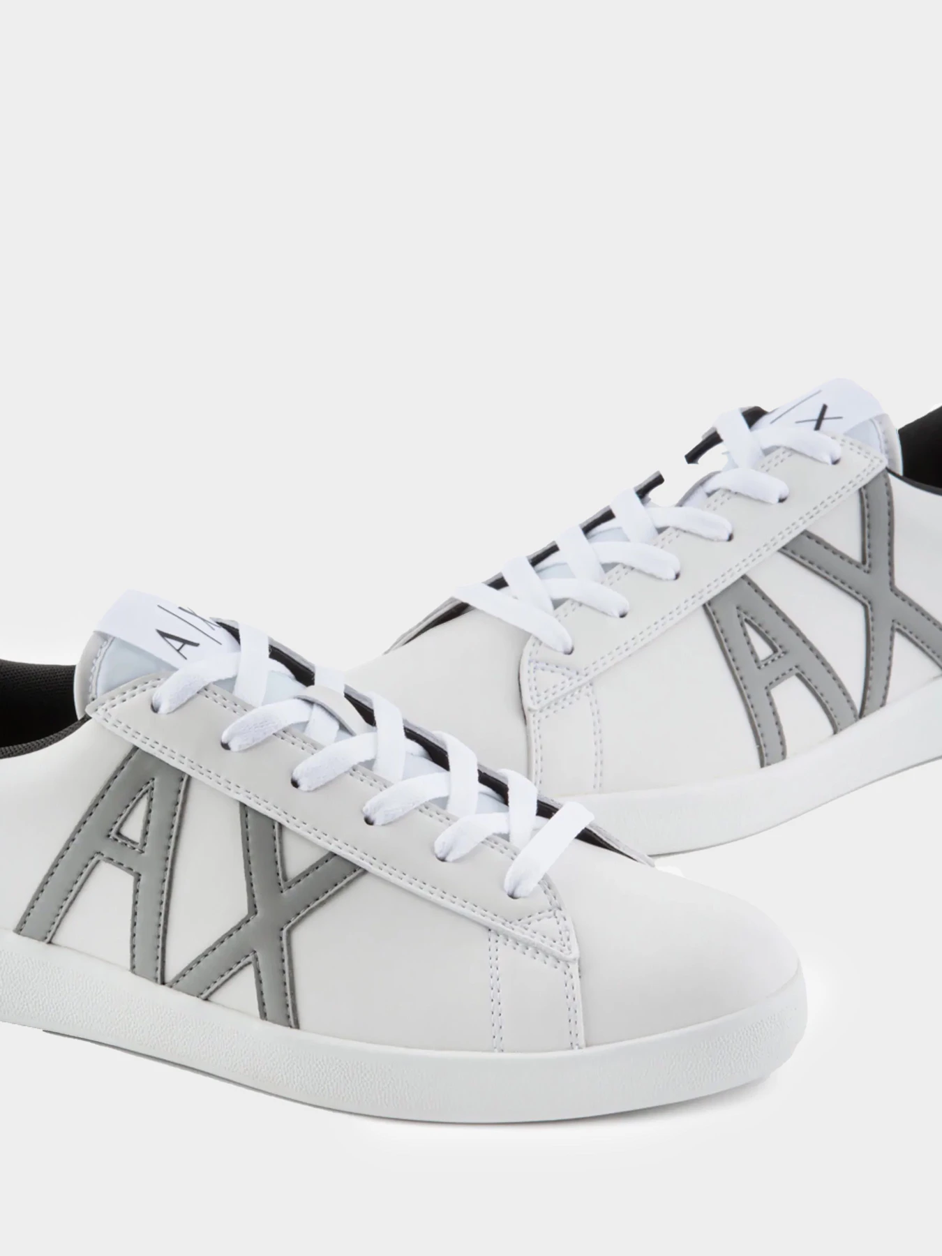 Кеды Armani Exchange модель XUX016-XCC71-S276 Кеды Armani Exchange модель XUX016-XCC71-S276 Фото