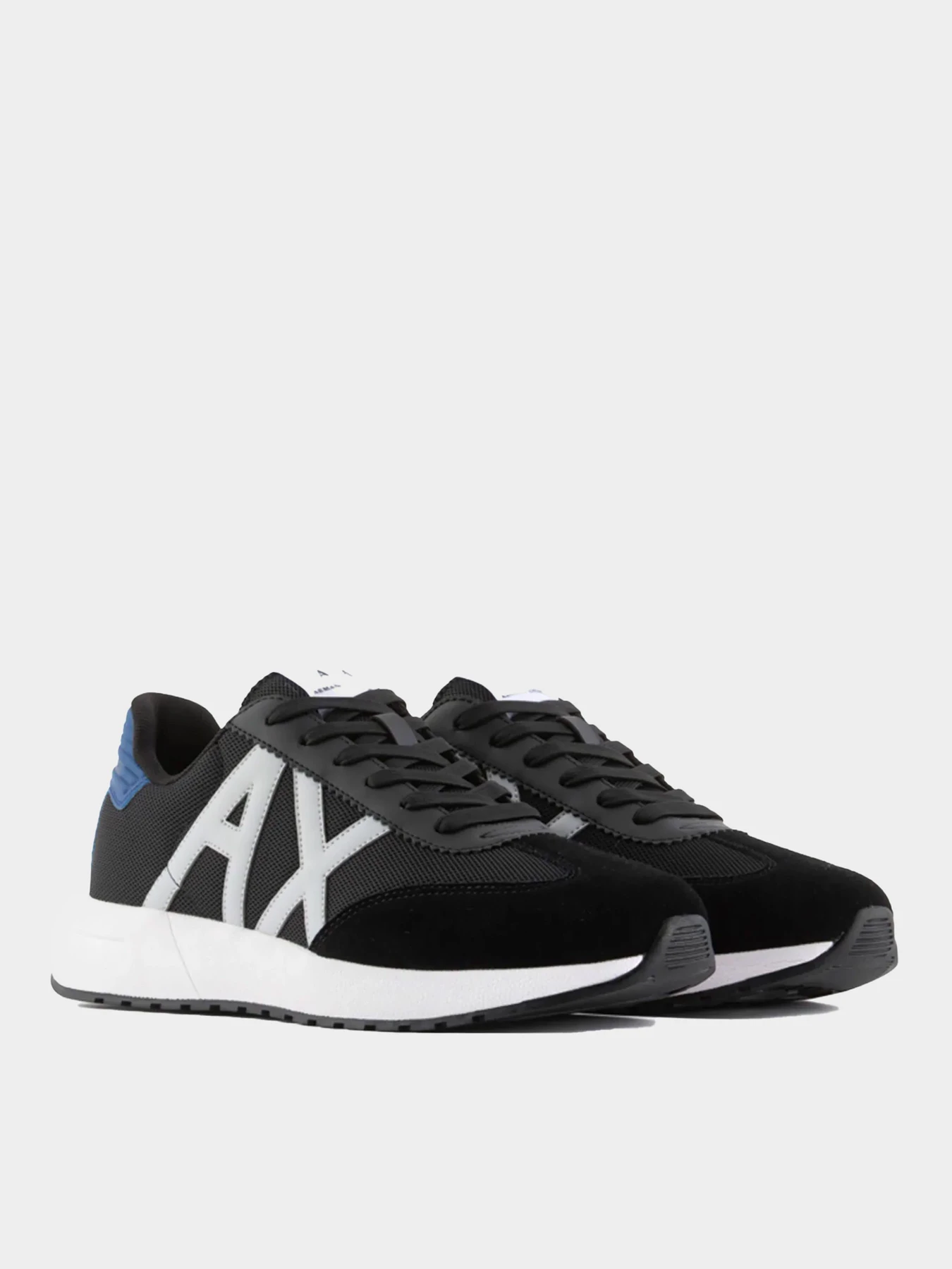 Кроссовки Armani Exchange модель XUX071-XV527-S281 Кроссовки Armani Exchange модель XUX071-XV527-S281 Фото