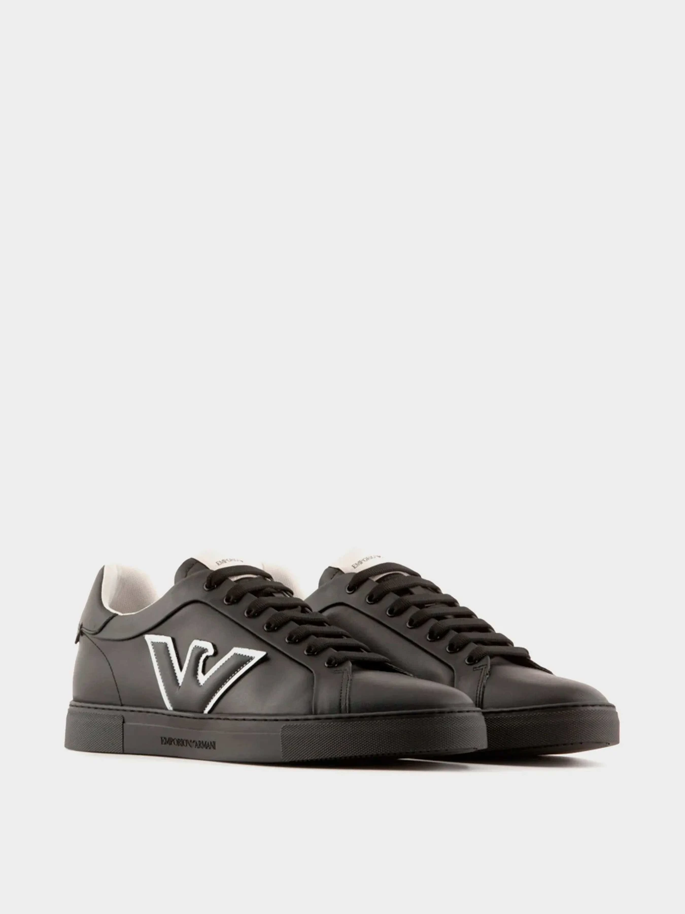 Кроссовки Emporio Armani модель X4X598-XN633-K001 Кроссовки Emporio Armani модель X4X598-XN633-K001 Фото