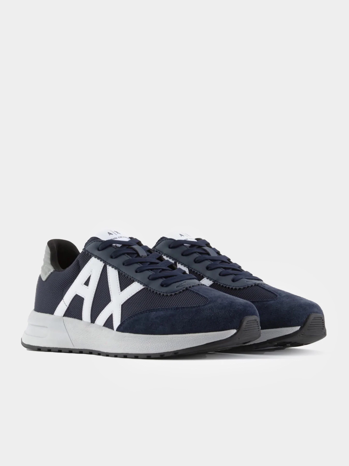 Кроссовки Armani Exchange модель XUX071-XV527-S282 Кроссовки Armani Exchange модель XUX071-XV527-S282 Фото