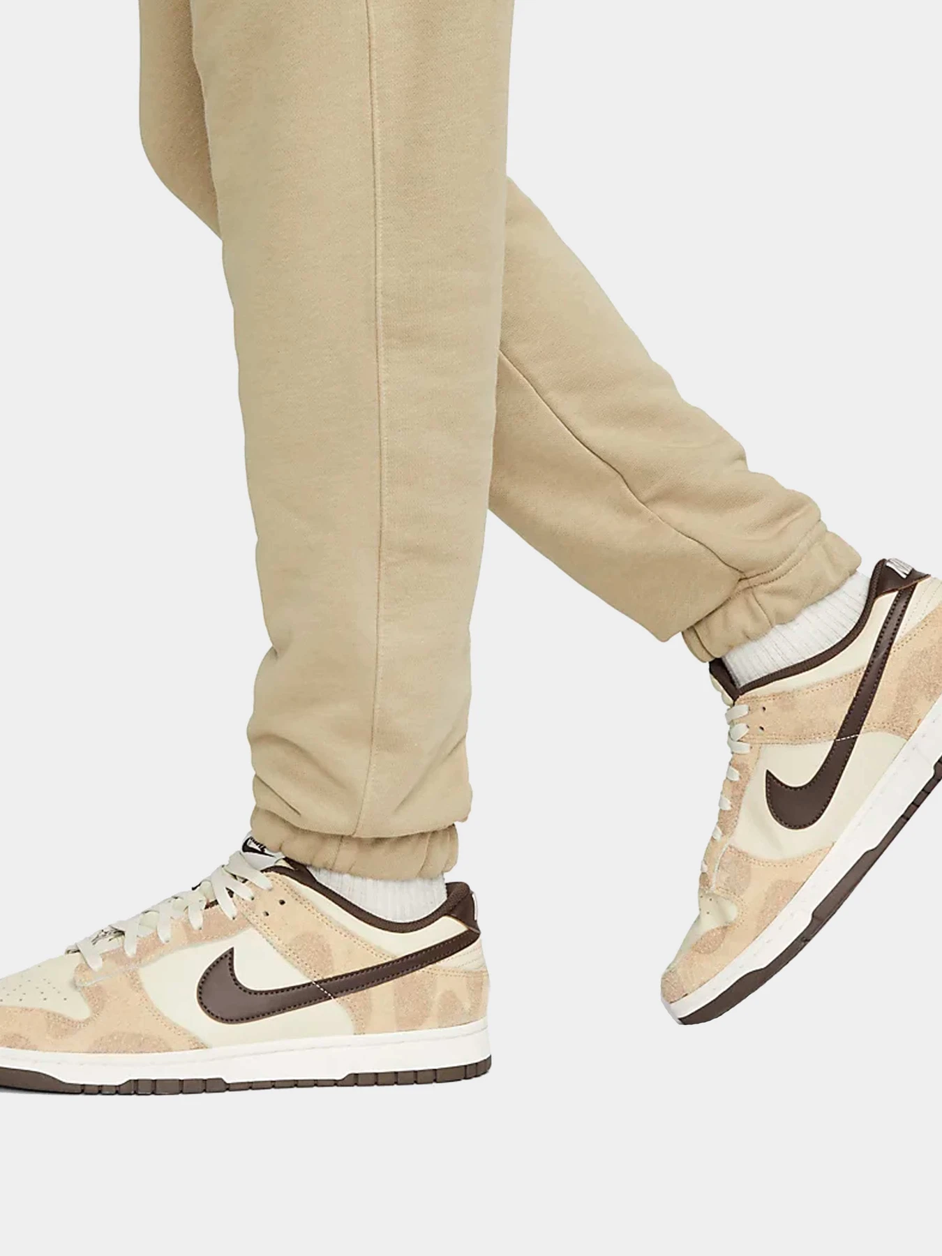 Брюки NIKE модель DX0799-247 Брюки NIKE модель DX0799-247 Фото