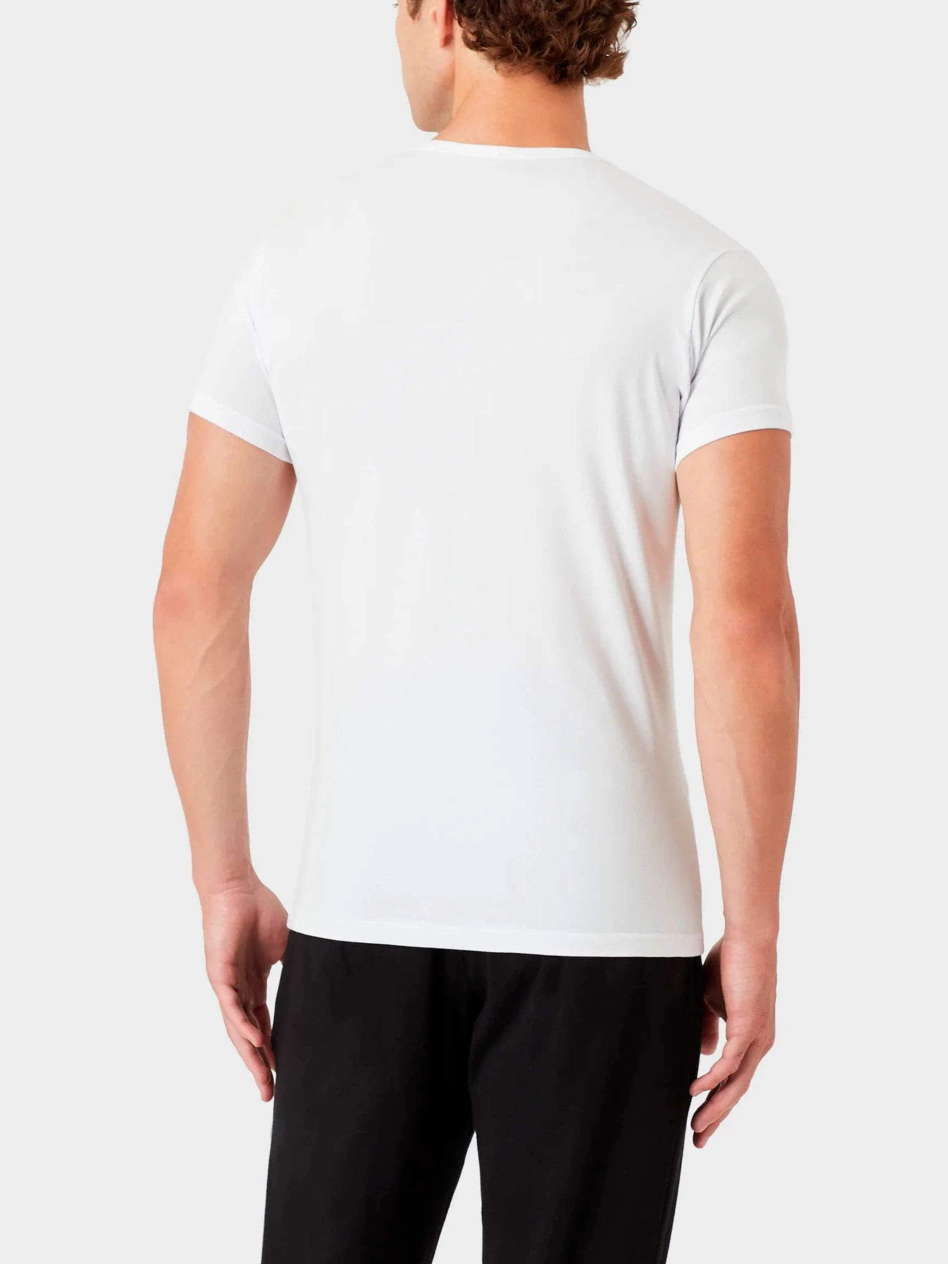 Футболки и поло Emporio Armani модель 111267-CC715-04710 Футболки и поло Emporio Armani модель 111267-CC715-04710 Фото