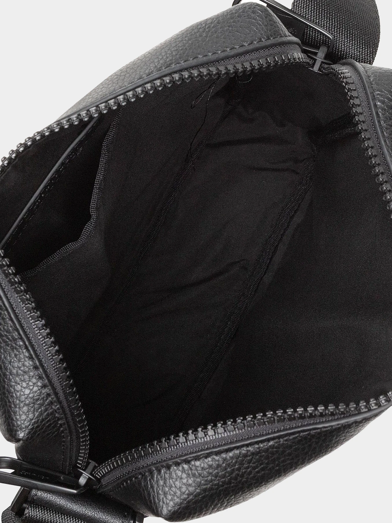 Сумки Calvin Klein модель K50K508690-BAX Сумки Calvin Klein модель K50K508690-BAX Фото