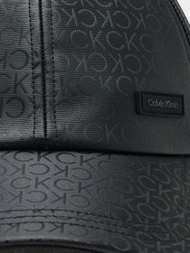 Шапки и кепки Calvin Klein модель K50K509939-01I Фото
