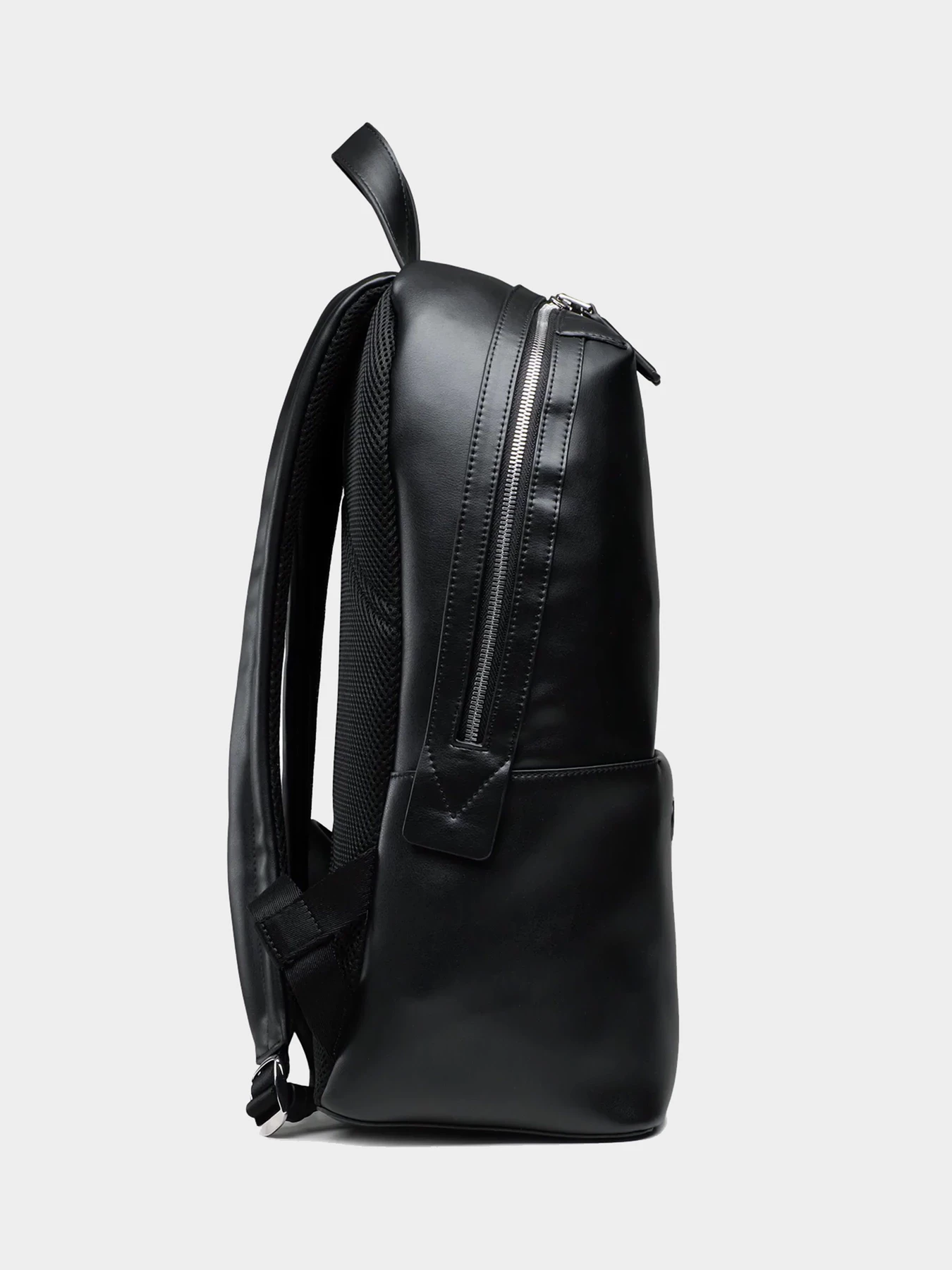 Рюкзаки Calvin Klein модель K50K510028-BAX Рюкзаки Calvin Klein модель K50K510028-BAX Фото