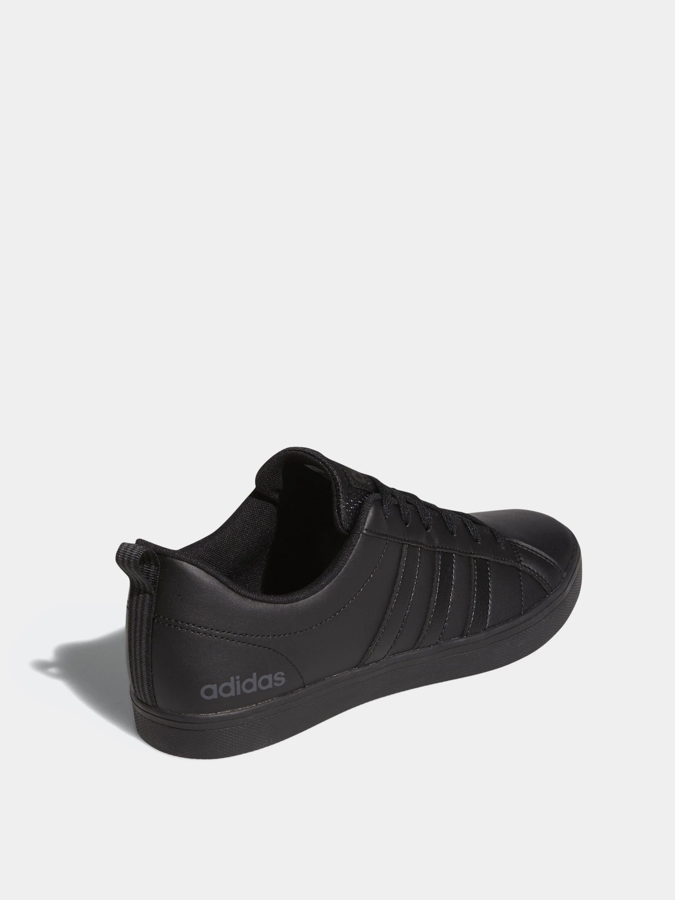 Кеды Adidas модель B44869 Кеды Adidas модель B44869 Фото