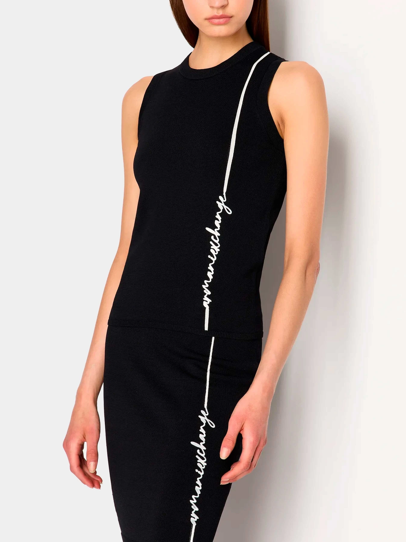 Футболки и поло Armani Exchange модель 6RYH1D-YMH6Z-1200 Футболки и поло Armani Exchange модель 6RYH1D-YMH6Z-1200 Фото