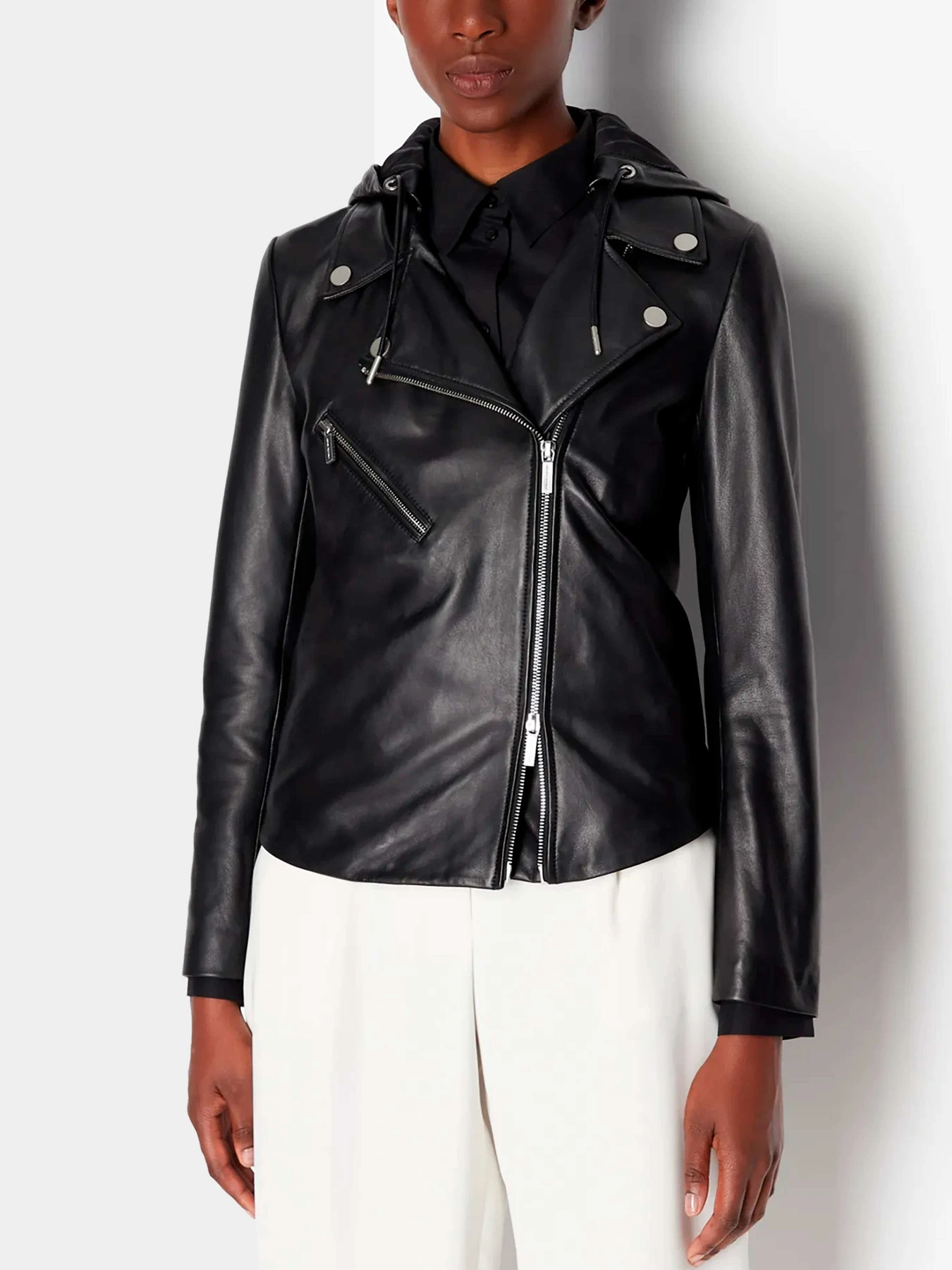 Куртки и дубленки Armani Exchange модель 6RYB50-YLP2Z-1200 Куртки и дубленки Armani Exchange модель 6RYB50-YLP2Z-1200 Фото