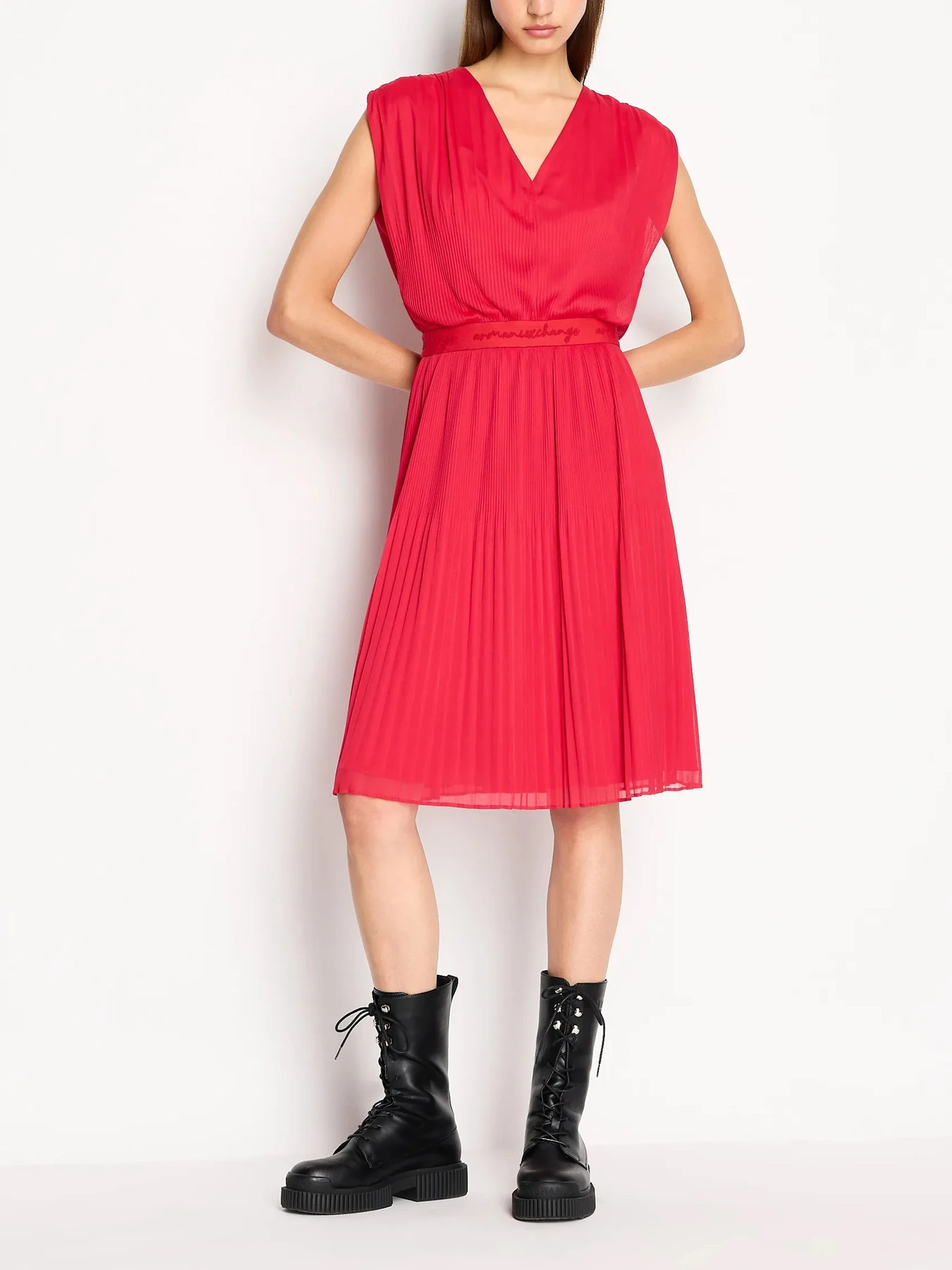 Платья Armani Exchange модель 6RYA09-YN3PZ-14BB Платья Armani Exchange модель 6RYA09-YN3PZ-14BB Фото