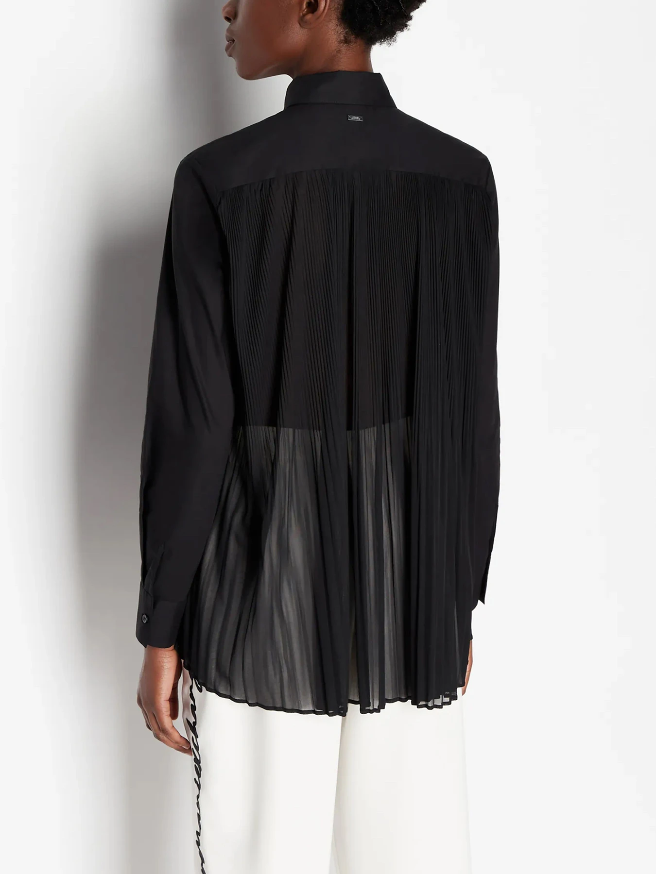 Рубашки Armani Exchange модель 6RYC09-YN5PZ-1200 Рубашки Armani Exchange модель 6RYC09-YN5PZ-1200 Фото