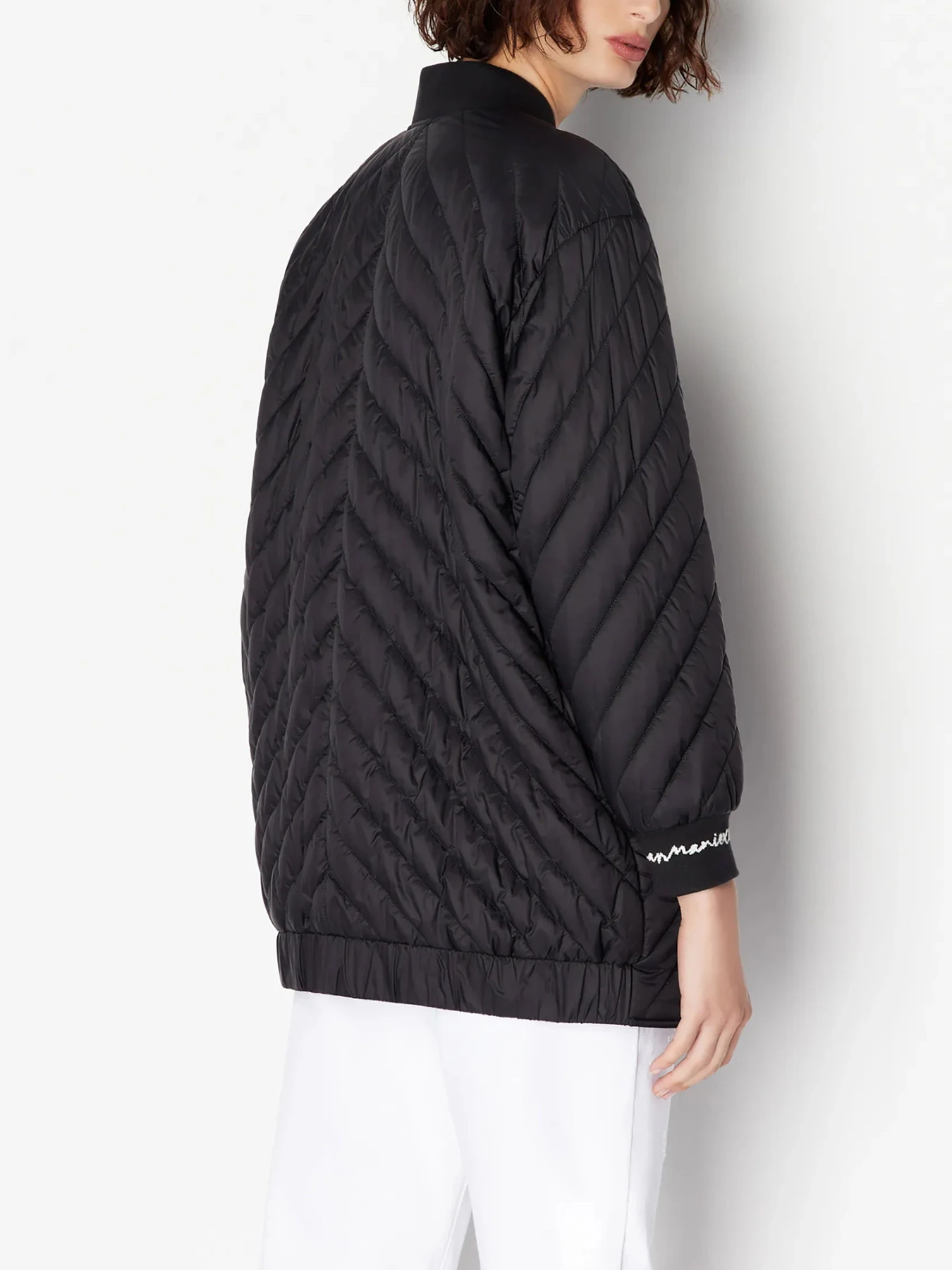 Куртки и дубленки Armani Exchange модель 6RYK03-YNVUZ-1200 Куртки и дубленки Armani Exchange модель 6RYK03-YNVUZ-1200 Фото